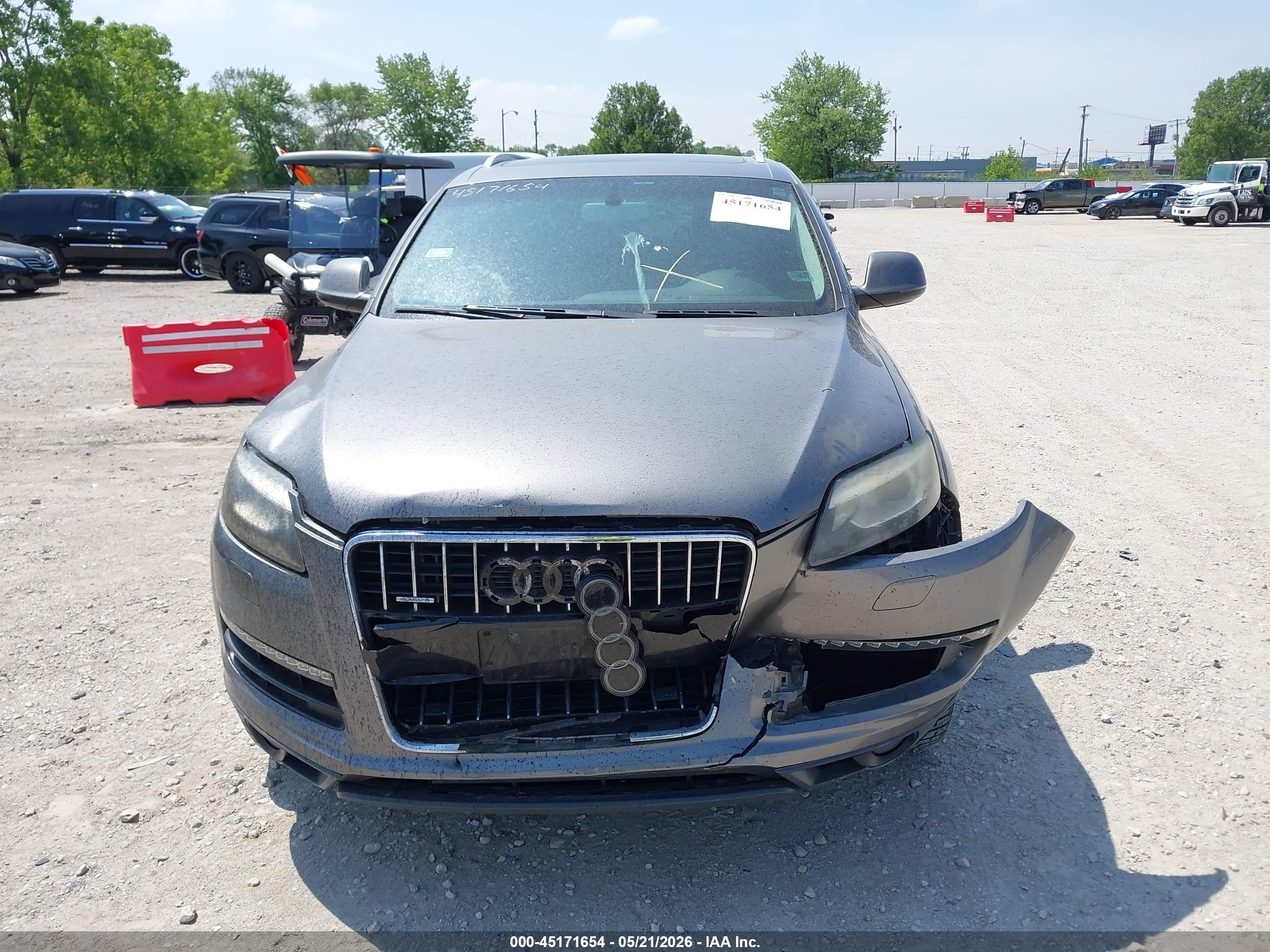 2010 Audi Q7 3.6 Premium Gray vin: WA1LYAFE9AD006978