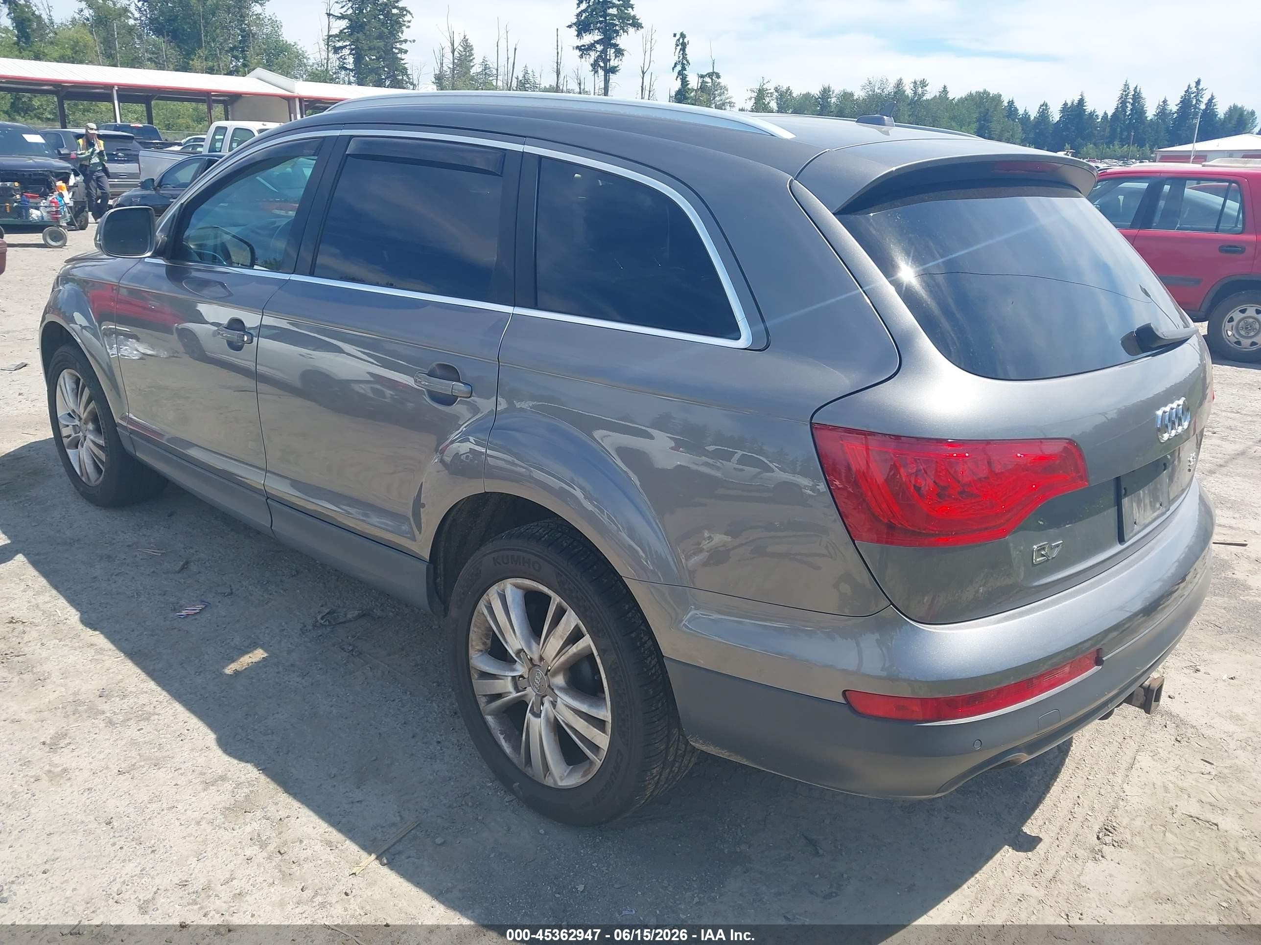 2010 Audi Q7 3.6 Premium Gray vin: WA1LYBFE1AD008133