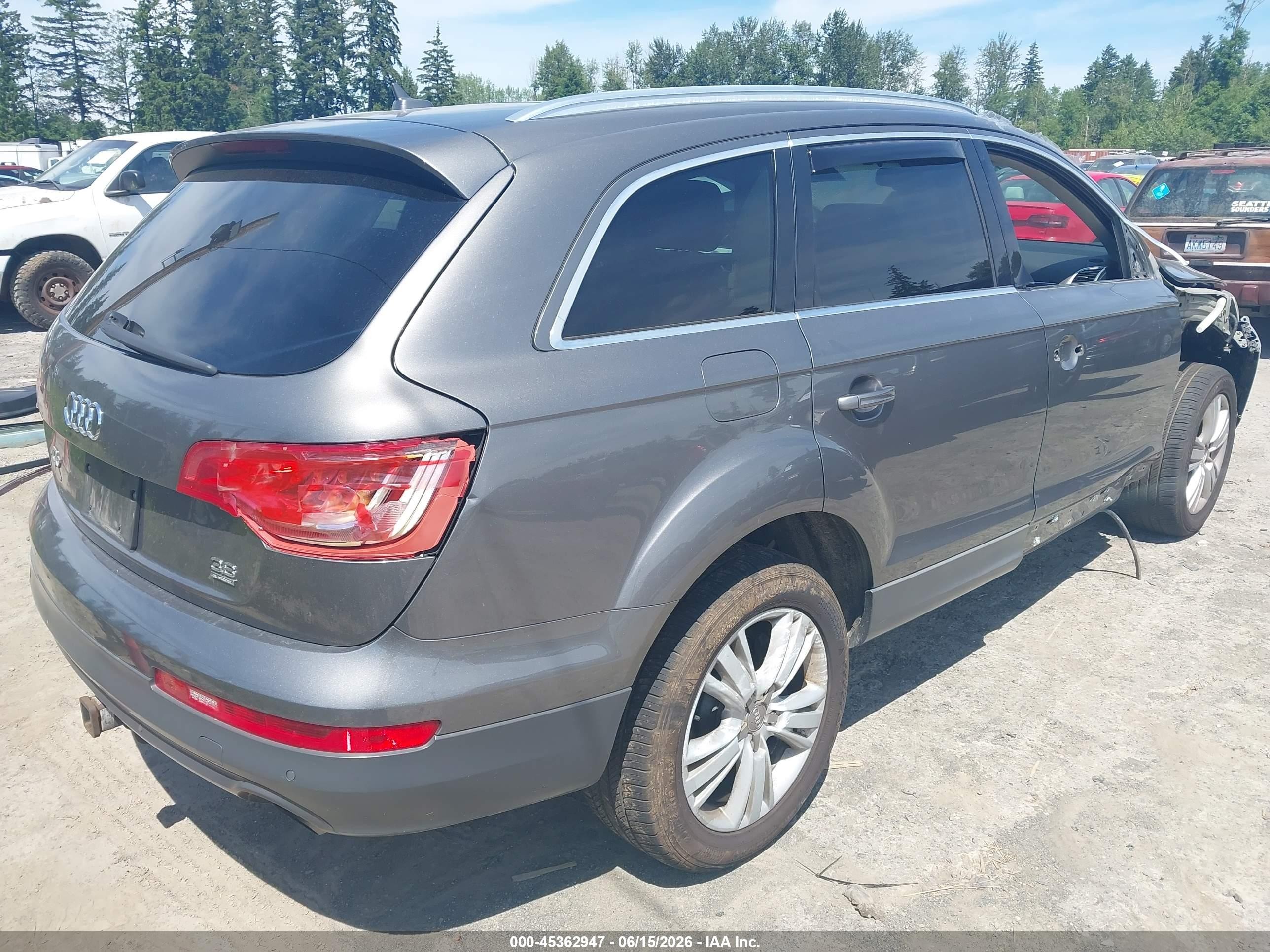 2010 Audi Q7 3.6 Premium Gray vin: WA1LYBFE1AD008133