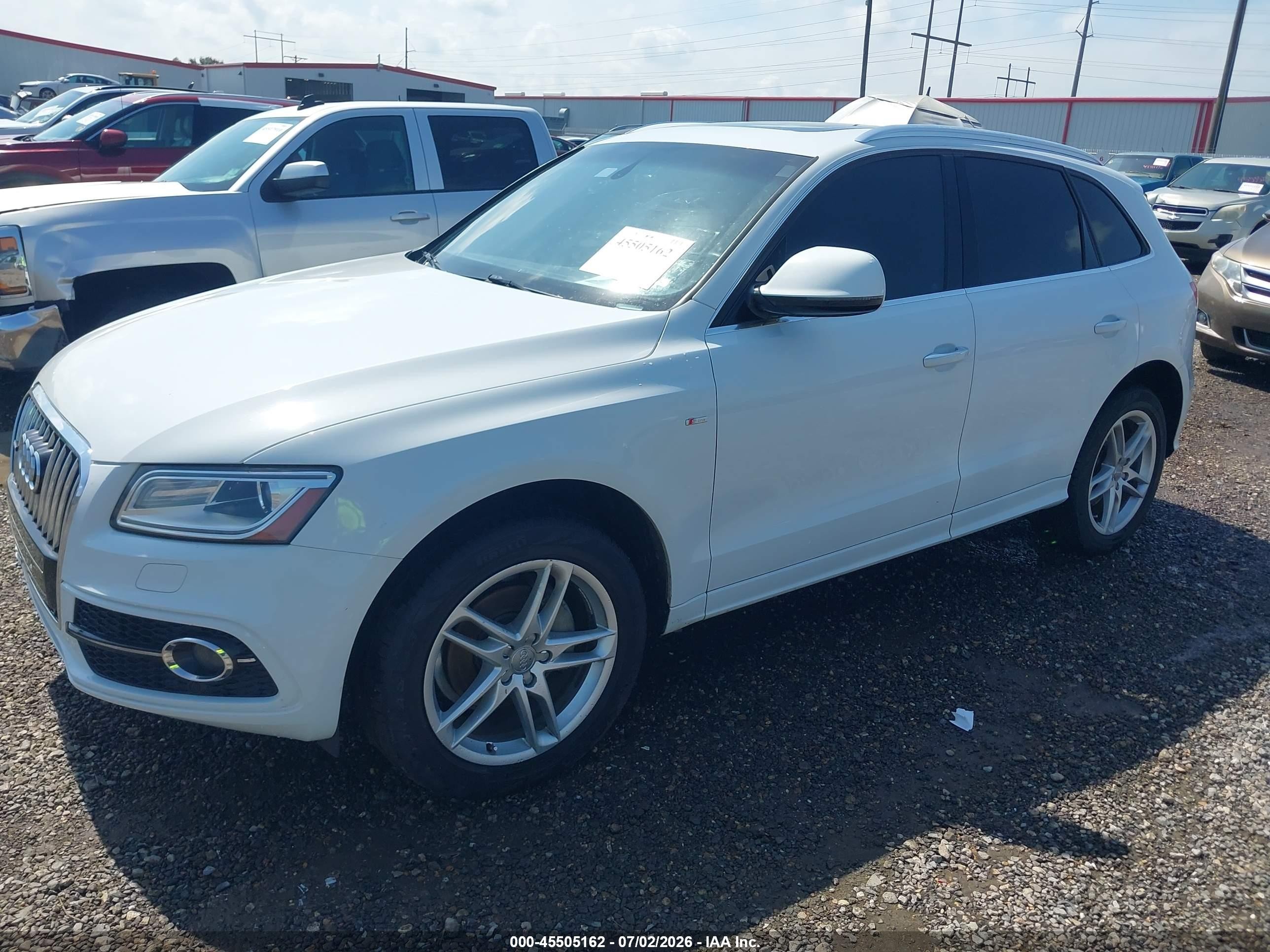 2017 Audi Q5 2.0t Premium White vin: WA1M2AFP2HA037413