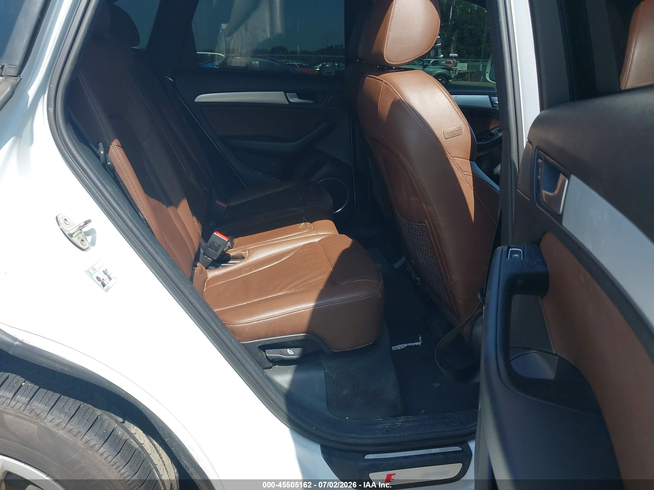 2017 Audi Q5 2.0t Premium White vin: WA1M2AFP2HA037413