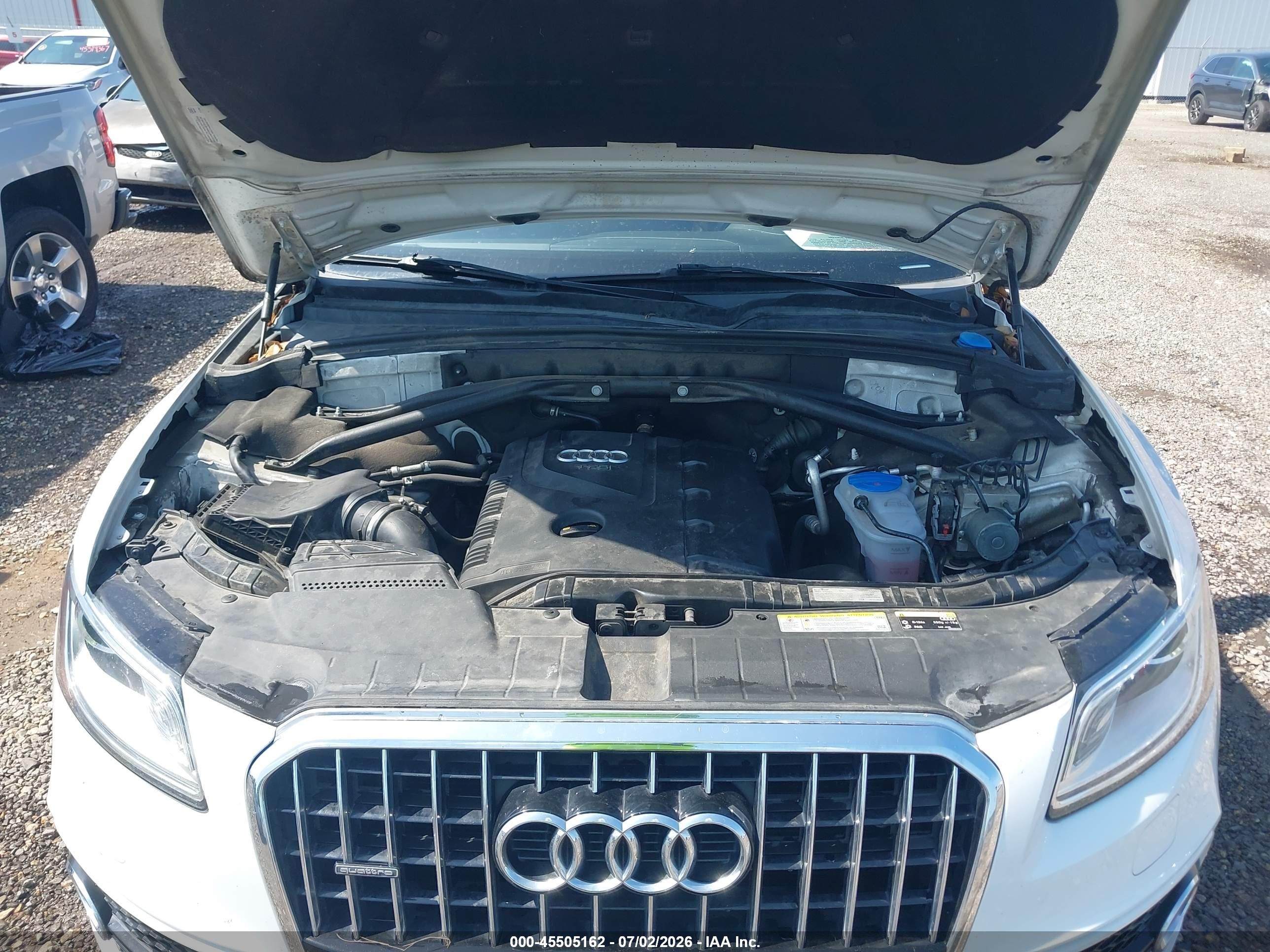 2017 Audi Q5 2.0t Premium White vin: WA1M2AFP2HA037413