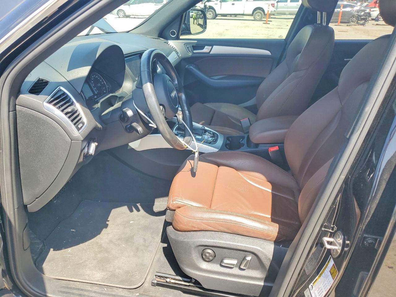 2017 Audi Q5 Premium Plus Черный vin: WA1M2AFP2HA091987