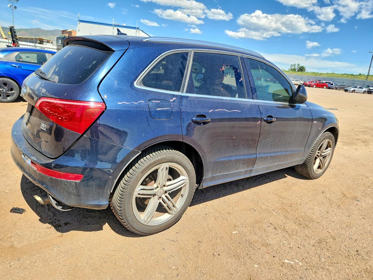 2010 Audi Q5 Premium Plus Blue vin: WA1MKAFP5AA082691