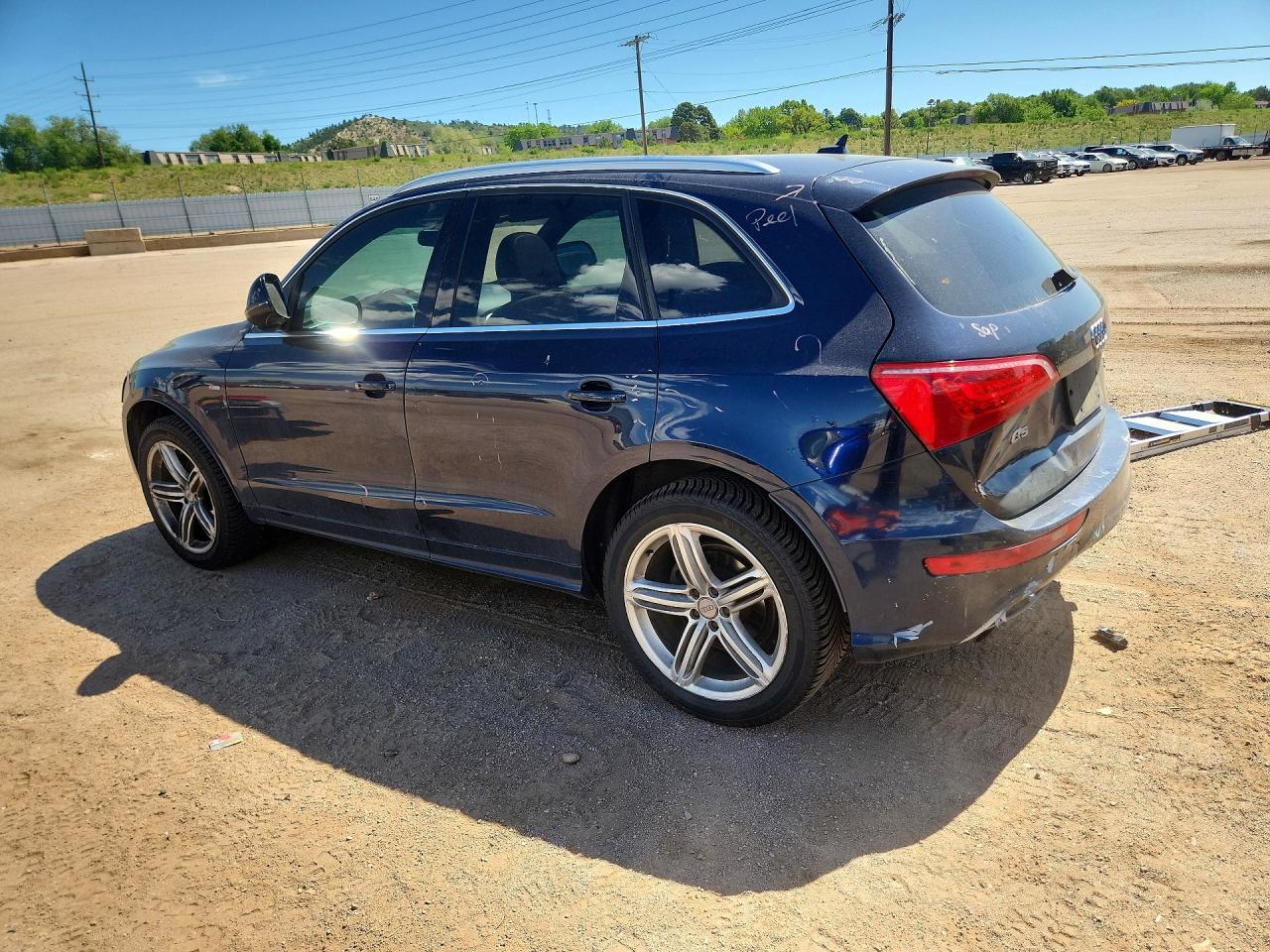 2010 Audi Q5 Premium Plus Blue vin: WA1MKAFP5AA082691