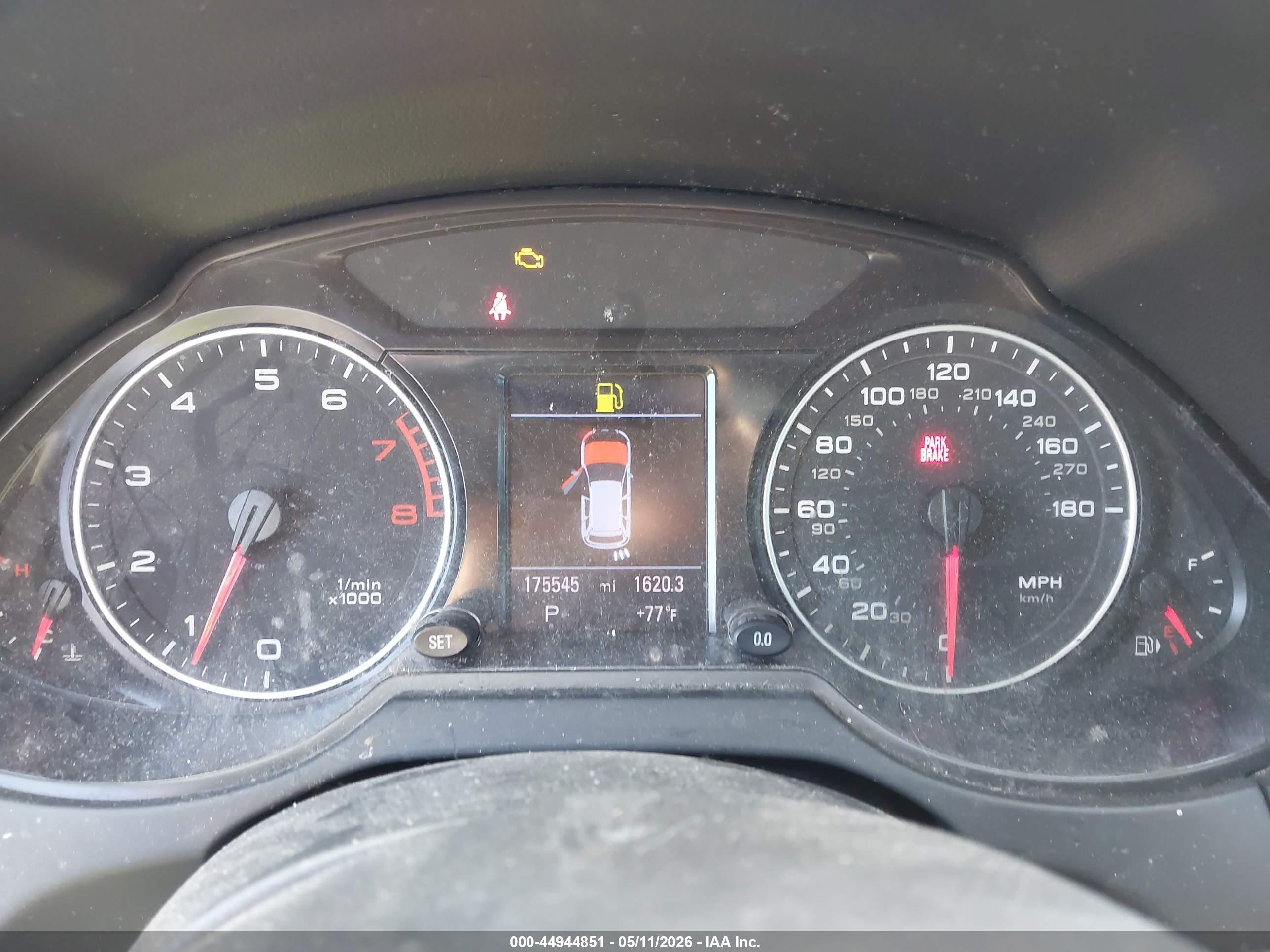 2010 Audi Q5 3.2 Premium Black vin: WA1MKAFPXAA039495