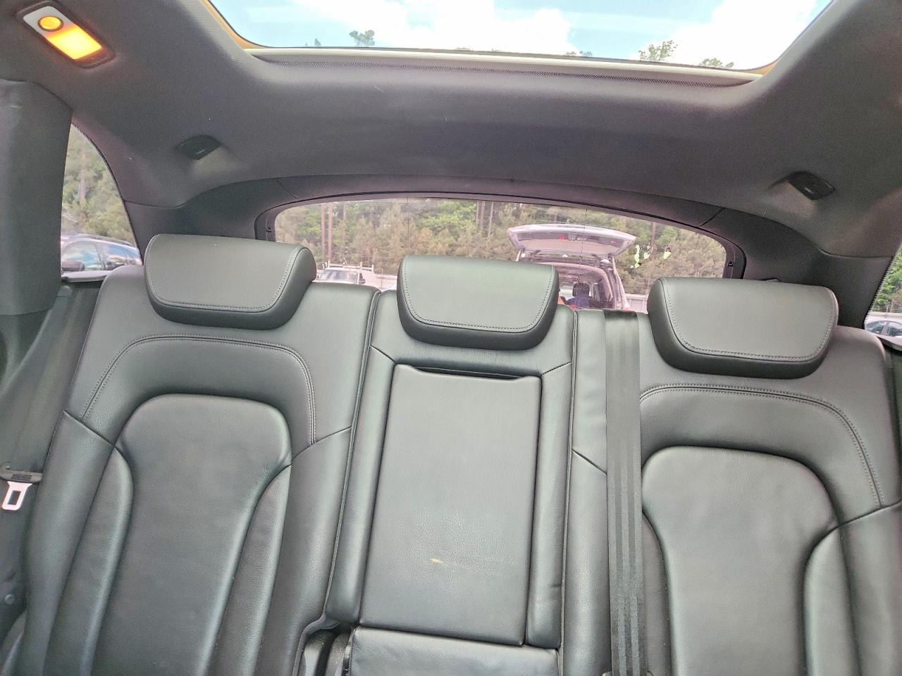2010 Audi Q5 Premium Plus White vin: WA1MKAFPXAA088423