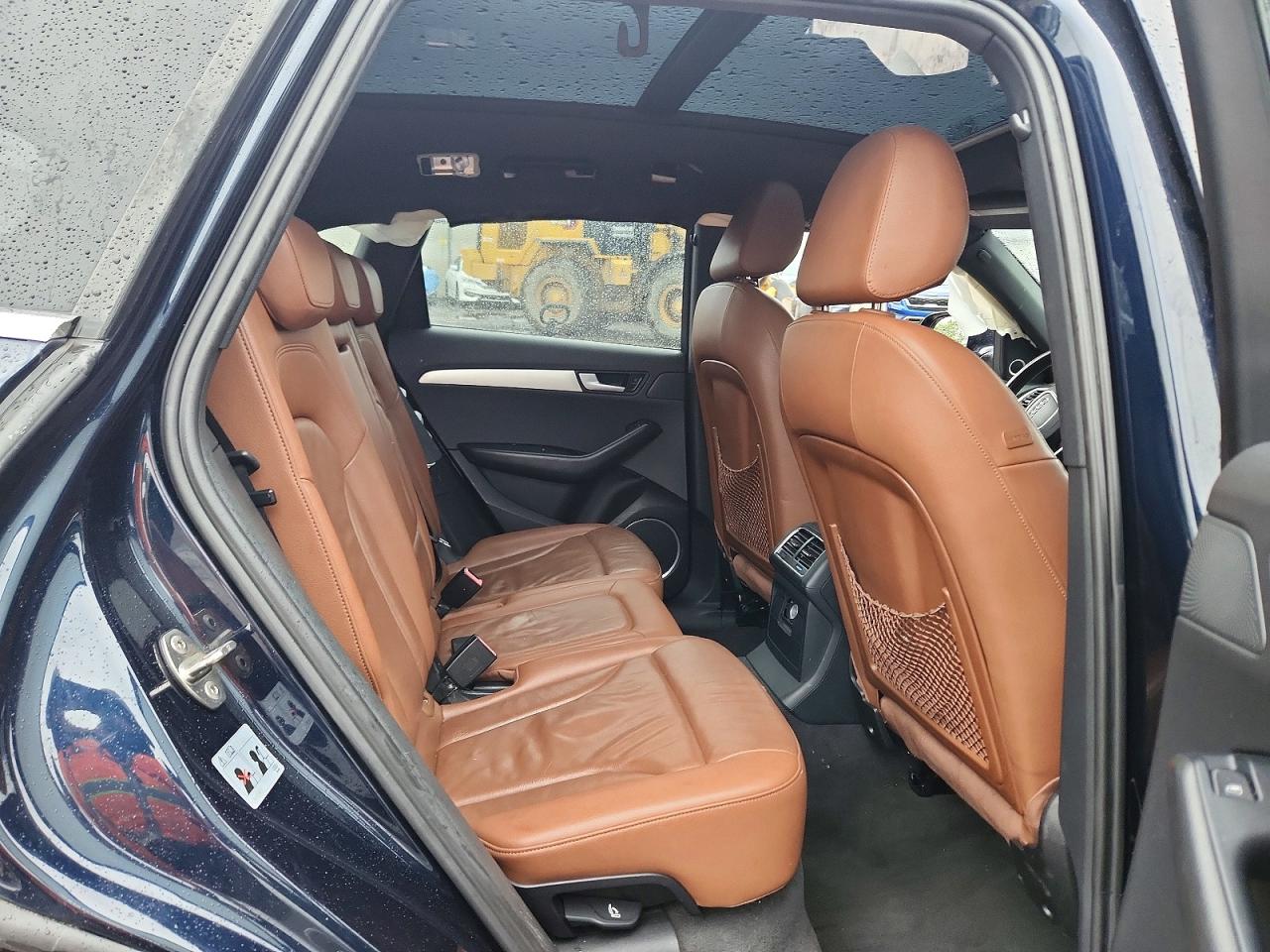 2010 Audi Q5 Premium Plus Blue vin: WA1MKBFP2AA103311
