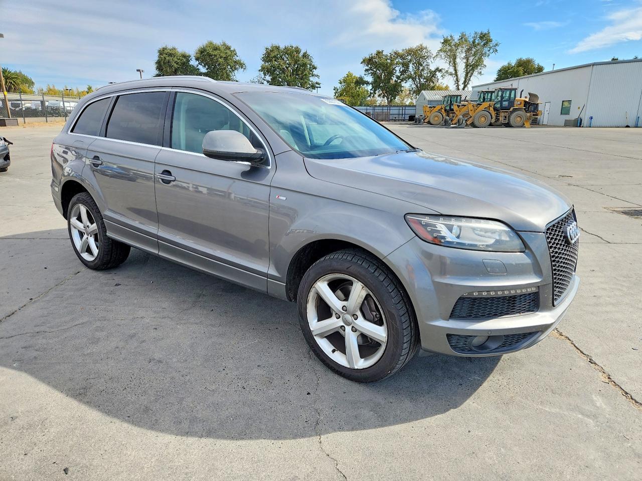 2010 Audi Q7 Premium Plus Gray vin: WA1MYAFE0AD006162