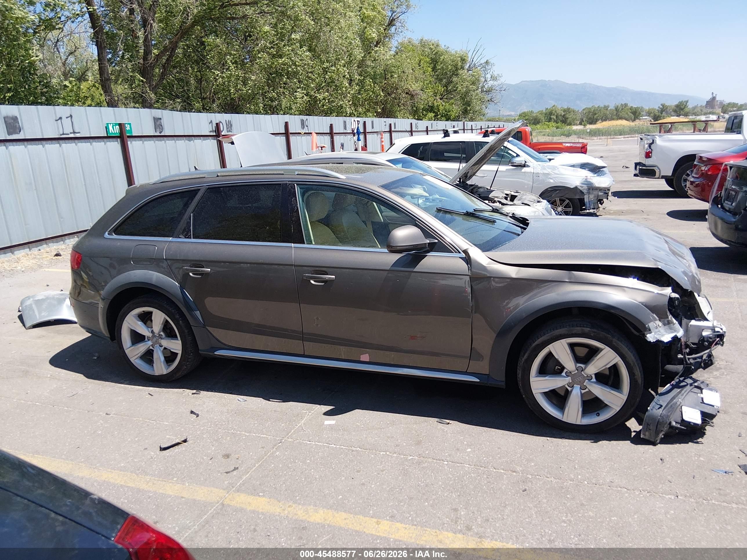2015 Audi Allroad 2.0t Premium Silver vin: WA1TFAFL0FA002797
