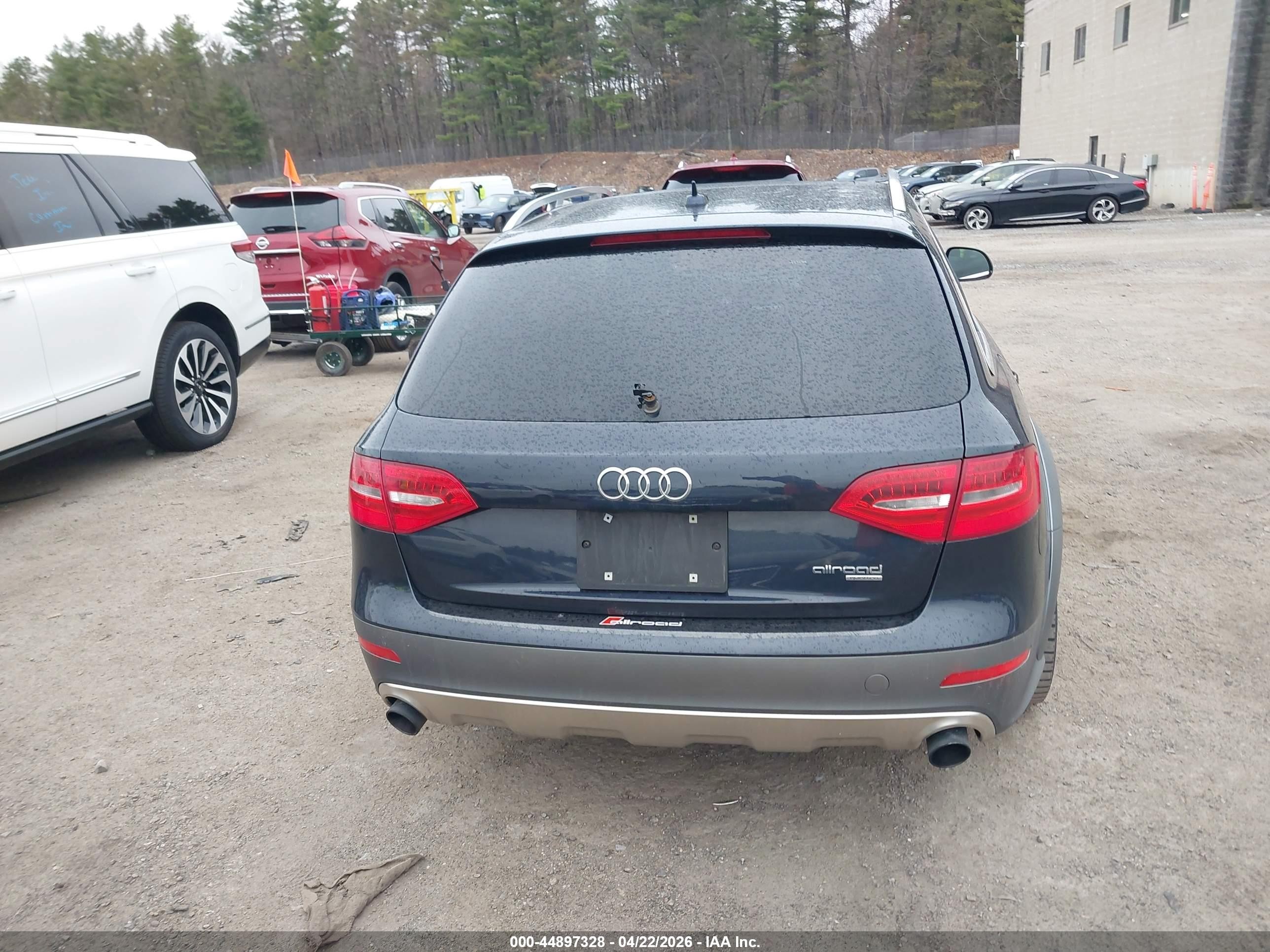 2015 Audi Allroad 2.0t Premium Black vin: WA1TFAFL0FA010012