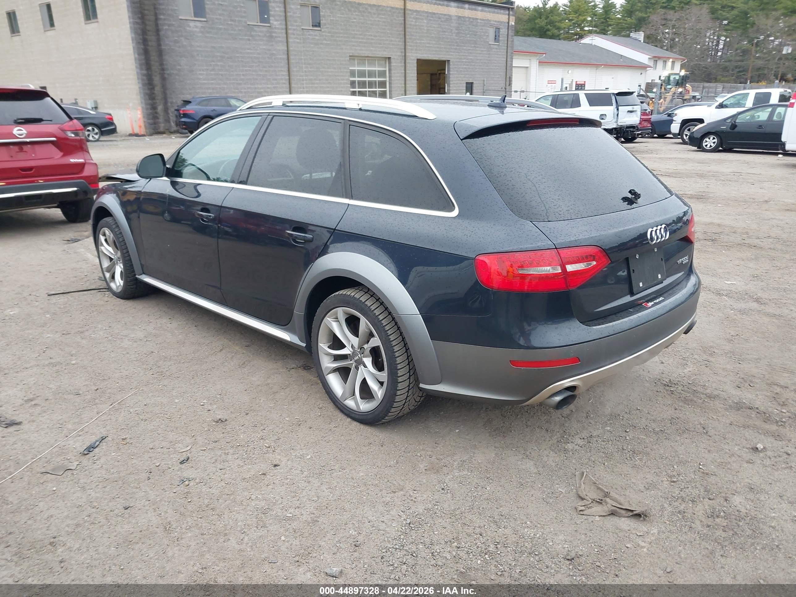 2015 Audi Allroad 2.0t Premium Black vin: WA1TFAFL0FA010012