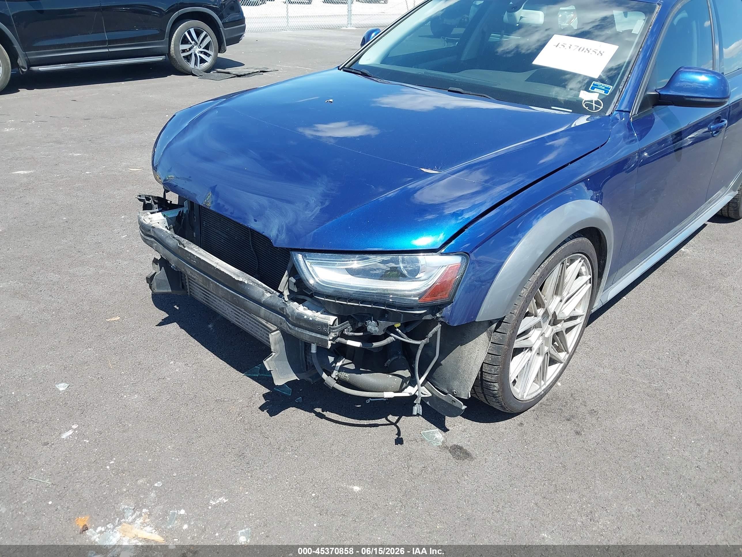 2014 Audi Allroad 2.0t Premium Blue vin: WA1TFAFL5EA094634