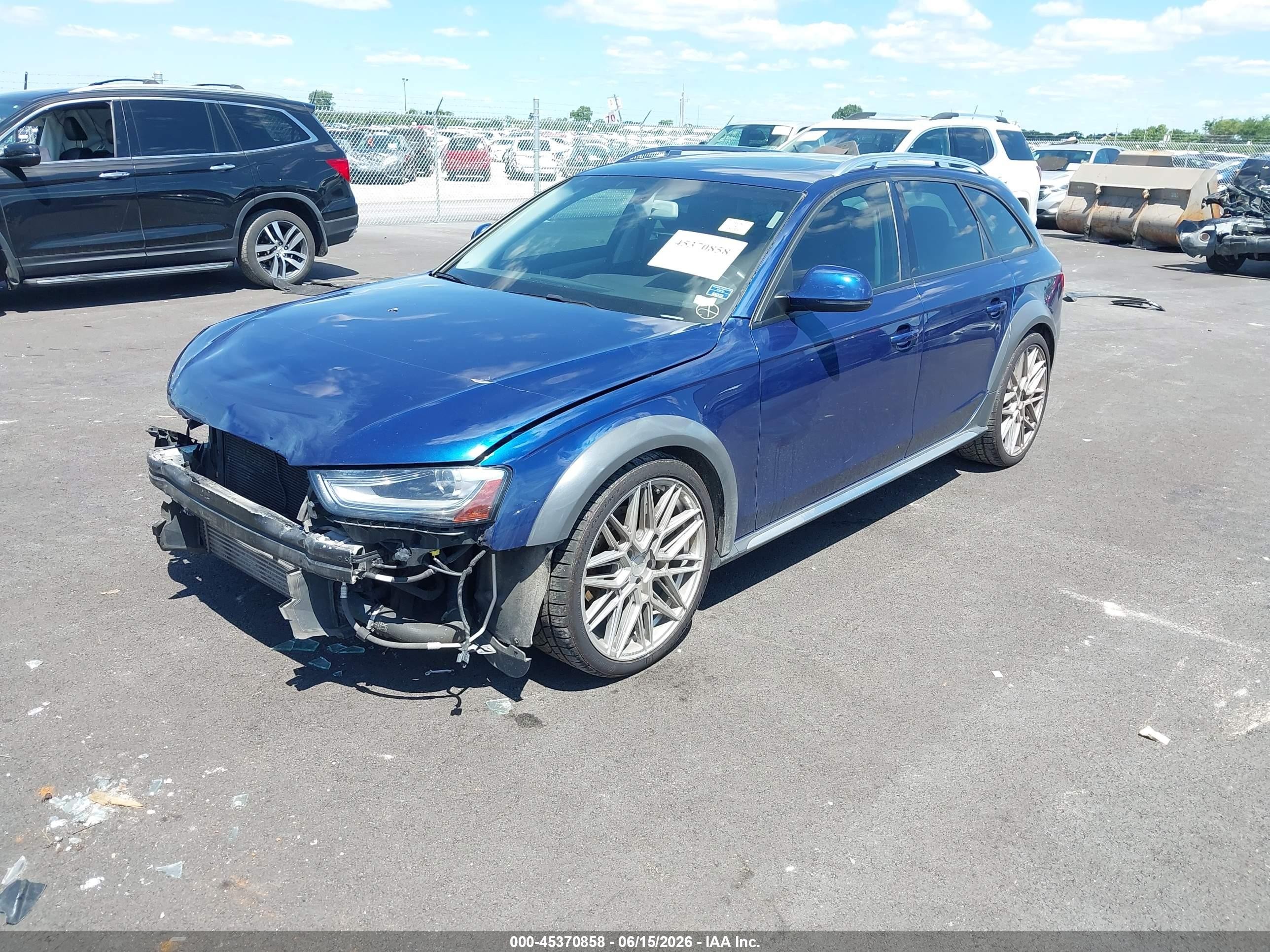 2014 Audi Allroad 2.0t Premium Blue vin: WA1TFAFL5EA094634