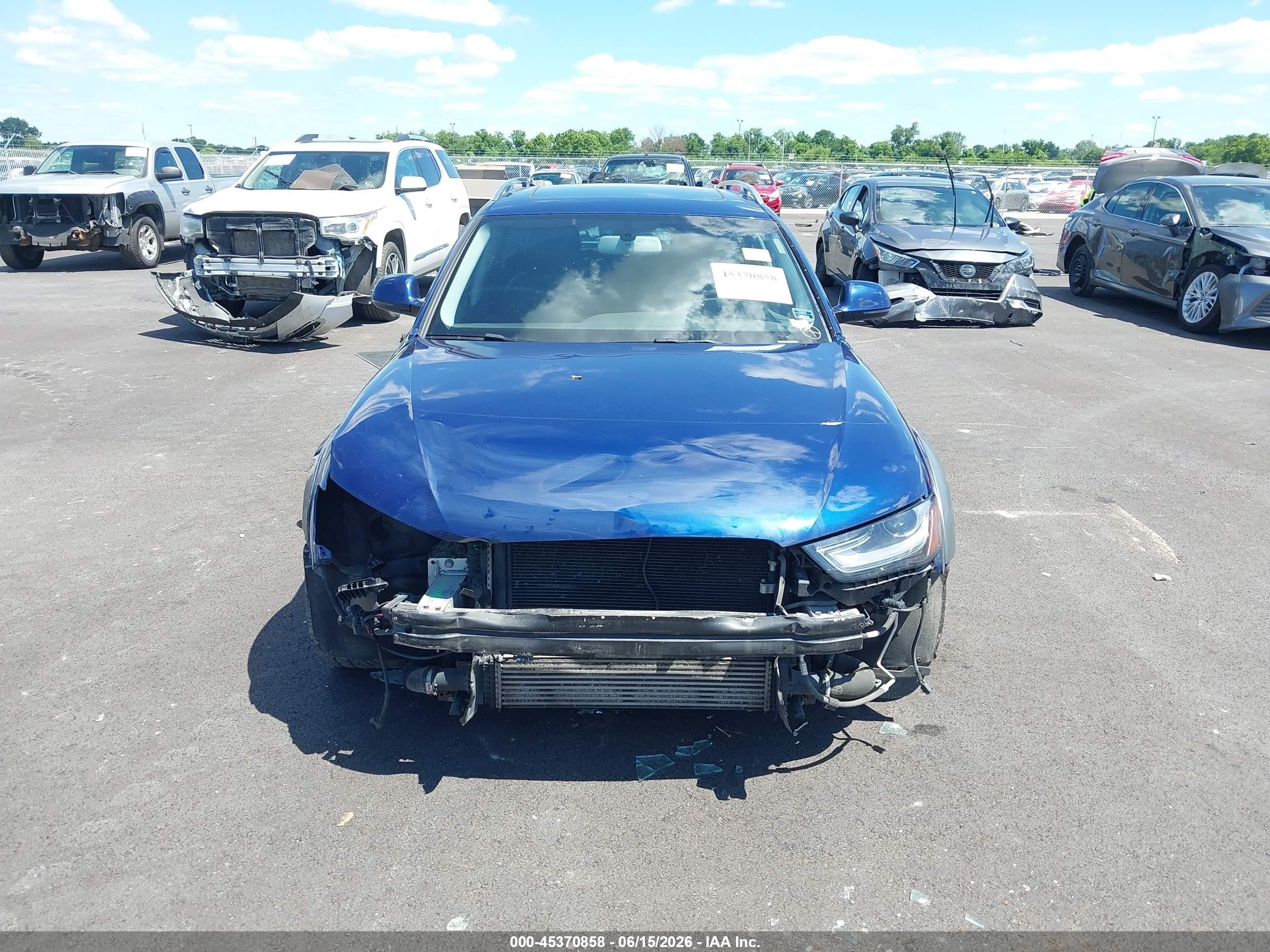 2014 Audi Allroad 2.0t Premium Blue vin: WA1TFAFL5EA094634