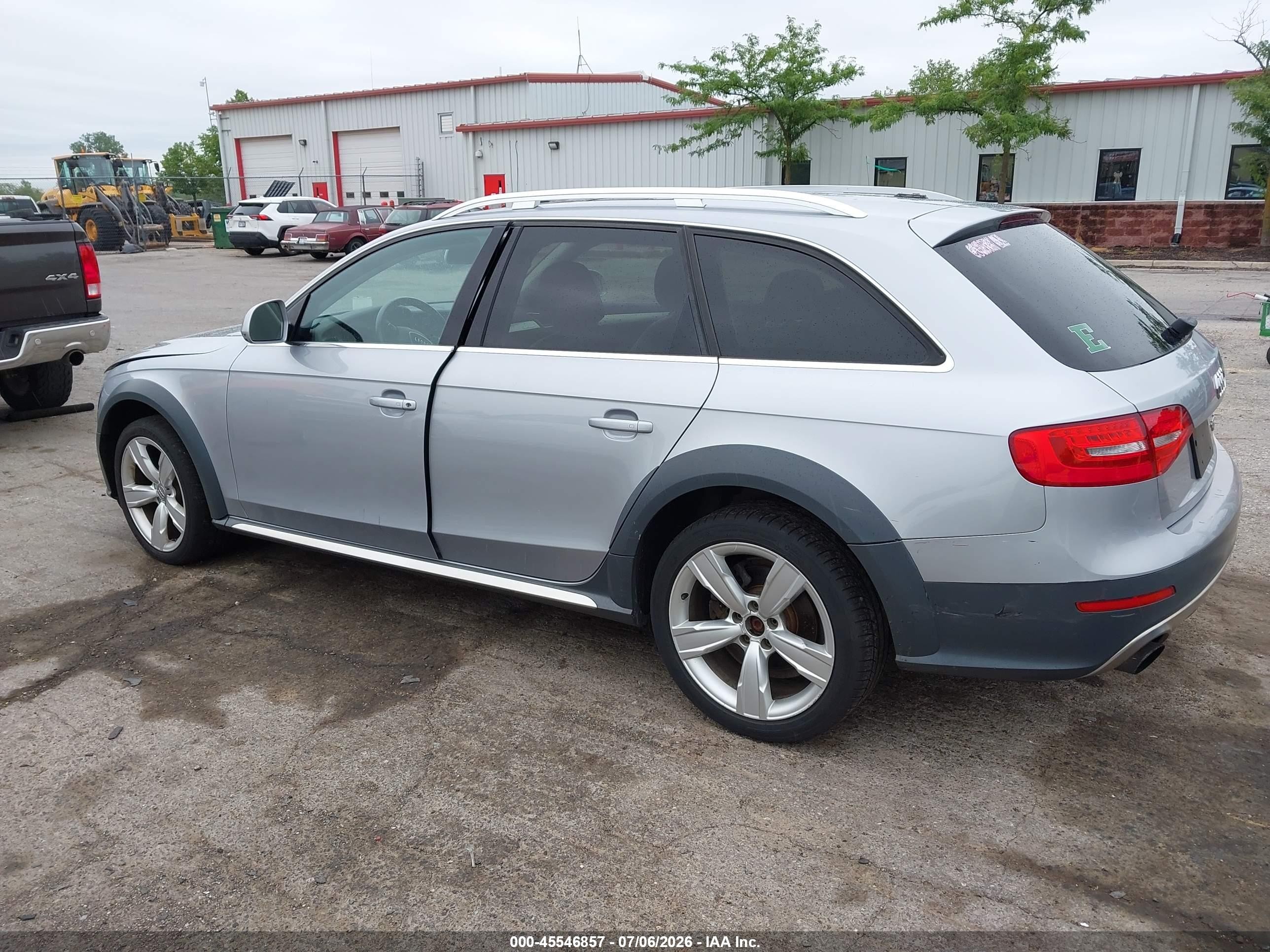 2015 Audi Allroad 2.0t Premium Silver vin: WA1TFAFL6FA108817