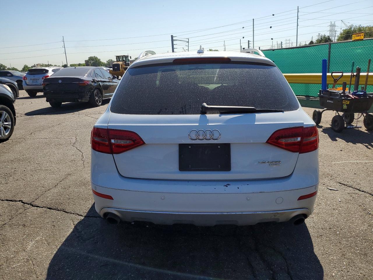 2014 Audi A4 Allroad Premium White vin: WA1TFAFL7EA018171