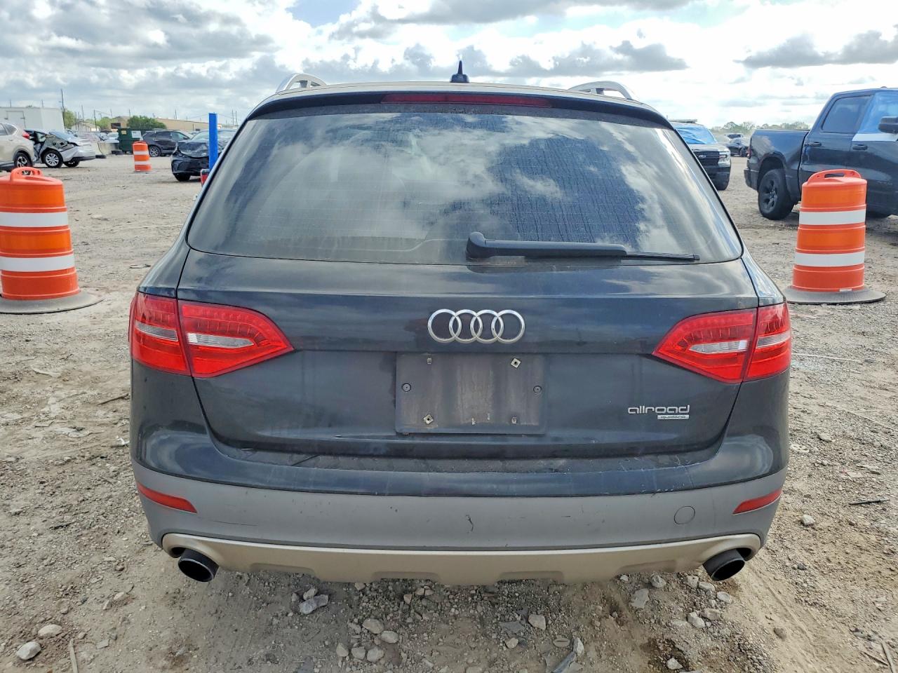 2014 Audi A4 Allroad Premium Black vin: WA1TFAFL9EA136173