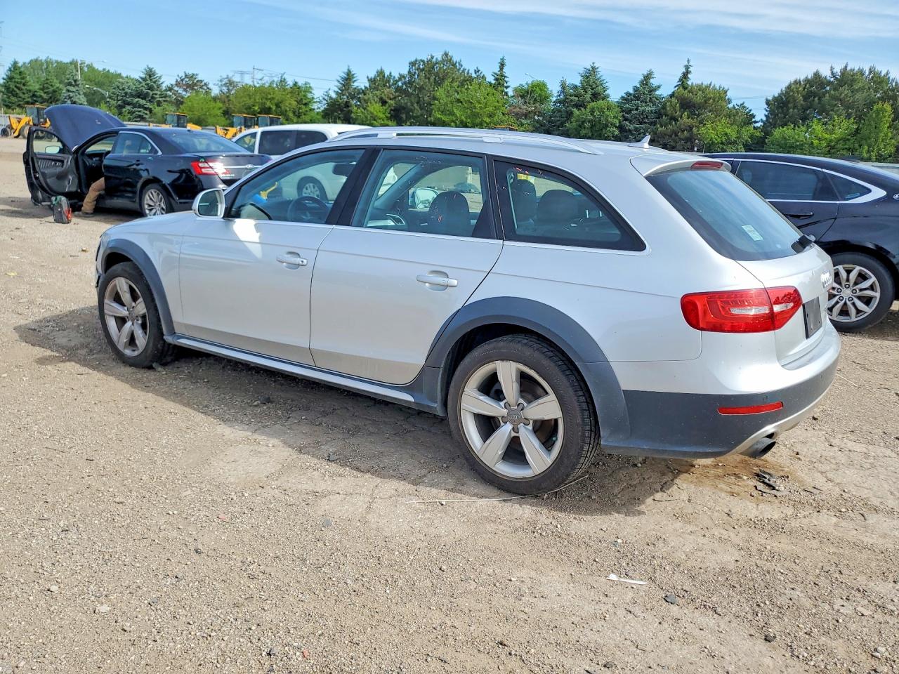 2014 Audi A4 Allroad Premium Plus Silver vin: WA1UFAFL0EA123638