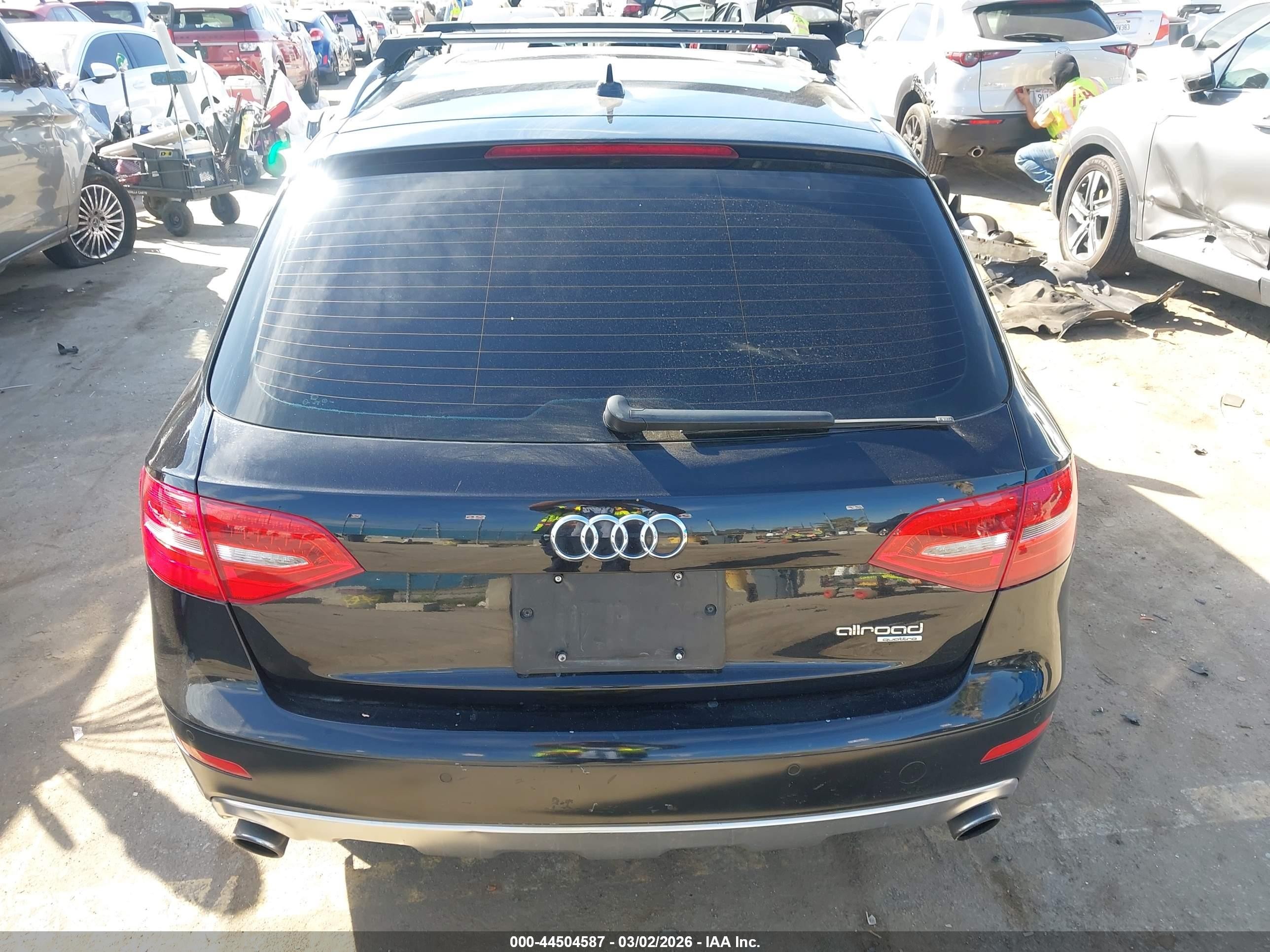 2013 Audi Allroad 2.0t Premium Plus Black vin: WA1UFAFL1DA209295