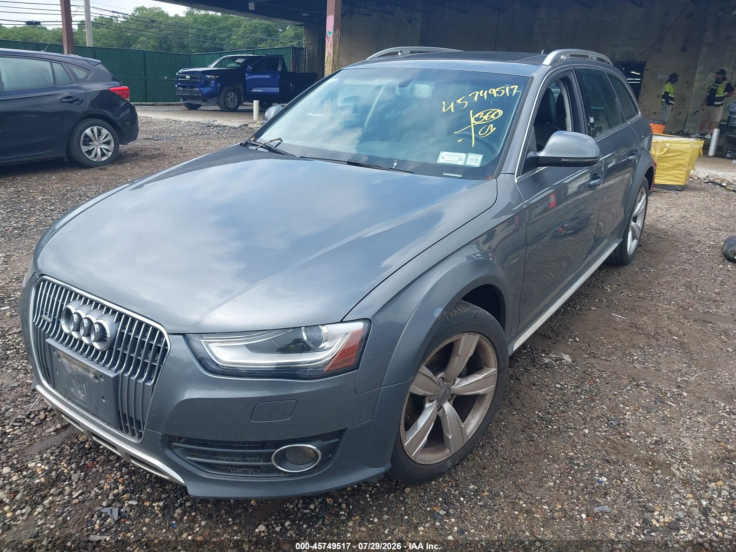 2013 Audi Allroad 2.0t Premium Plus Gray vin: WA1UFAFL1DA245102