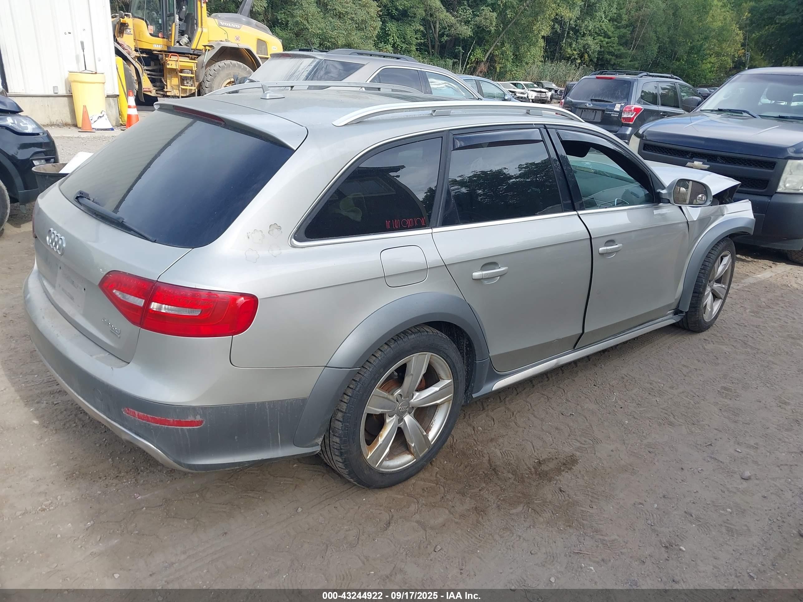 2015 Audi Allroad 2.0t Premium Silver vin: WA1UFAFL1FA052936