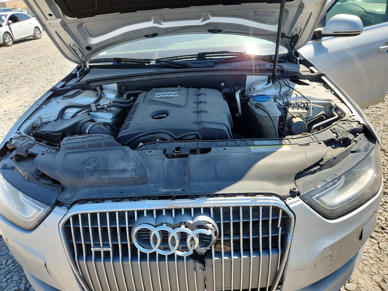 2014 Audi A4 Allroad Premium Plus Серебряный vin: WA1UFAFL2EA060526