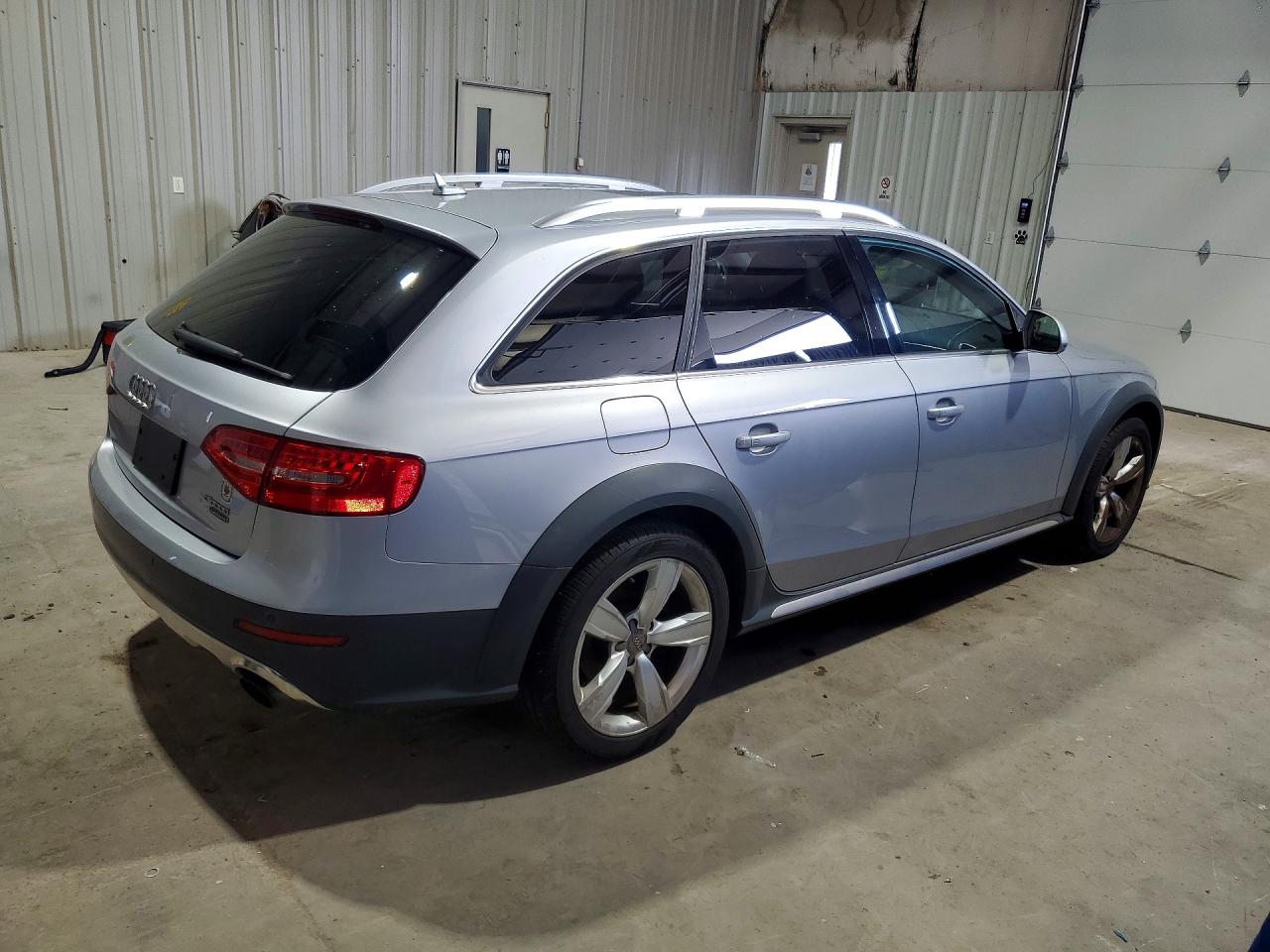 2015 Audi A4 Allroad Premium Plus Silver vin: WA1UFAFL2FA088070