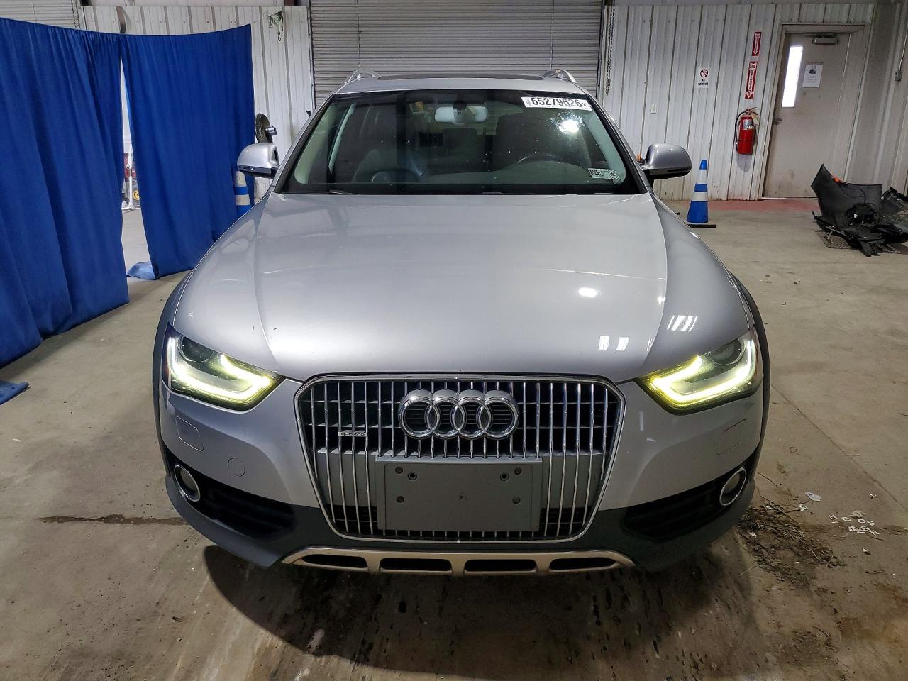 2015 Audi A4 Allroad Premium Plus Silver vin: WA1UFAFL2FA088070