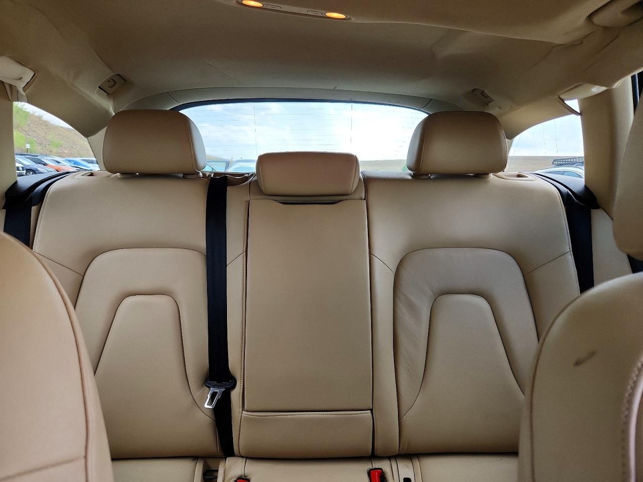 2015 Audi A4 Allroad Premium Plus Gray vin: WA1UFAFL3FA009179