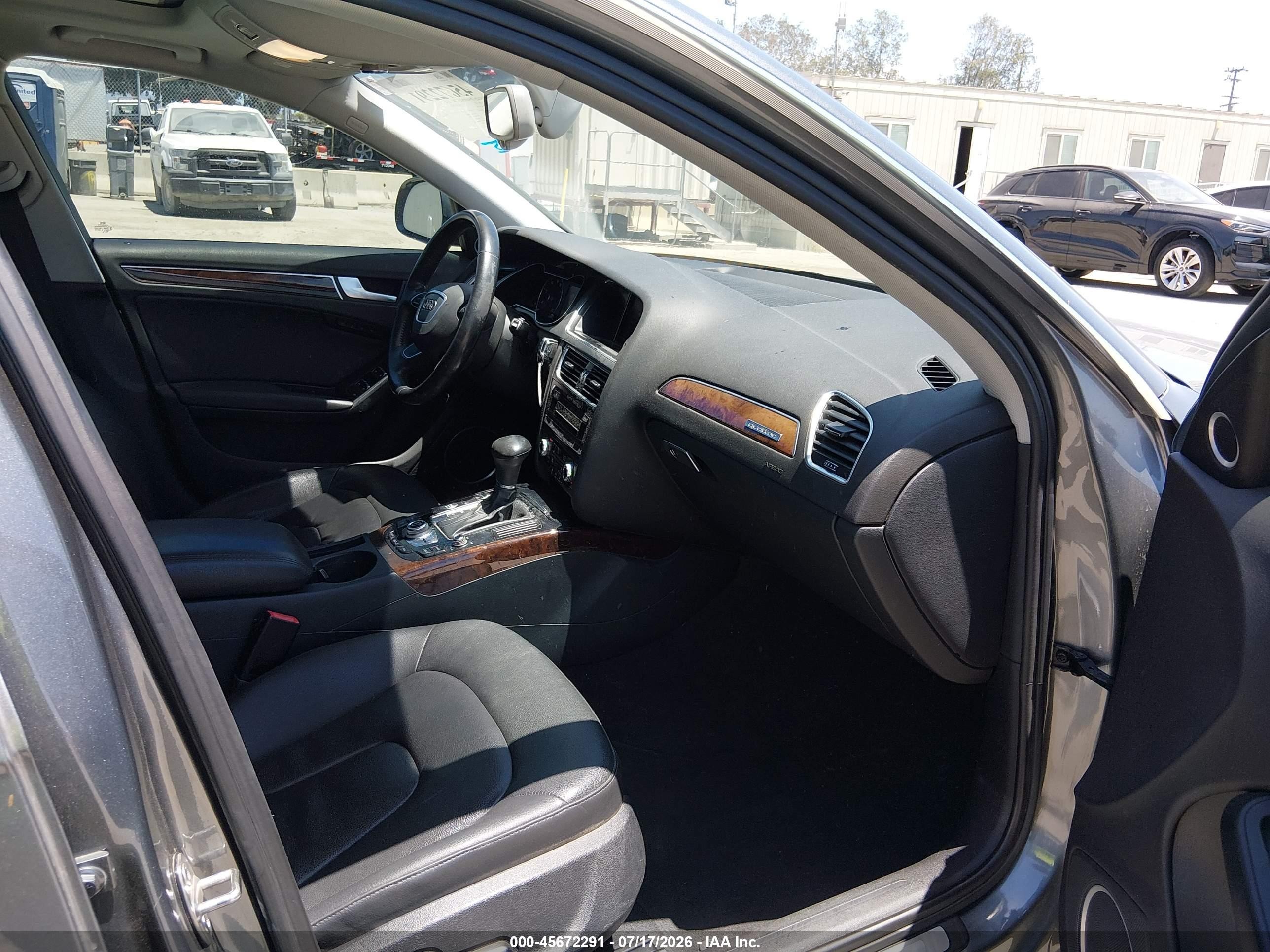 2013 Audi Allroad 2.0t Premium Plus Gray vin: WA1UFAFL4DA149528