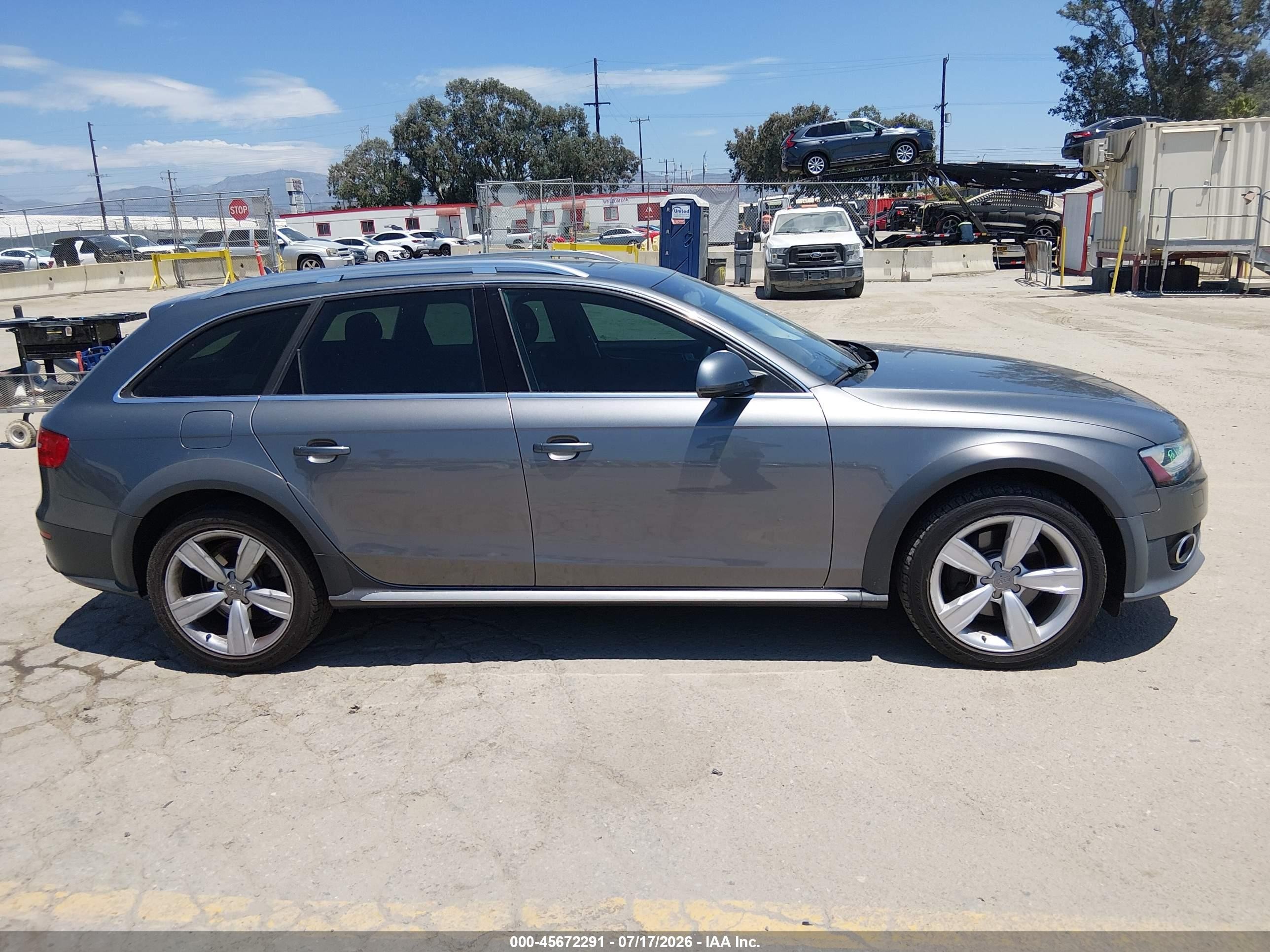 2013 Audi Allroad 2.0t Premium Plus Gray vin: WA1UFAFL4DA149528
