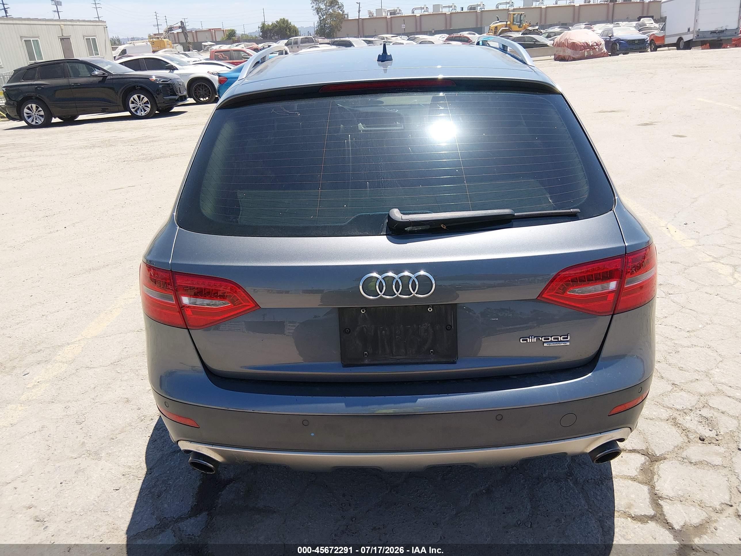 2013 Audi Allroad 2.0t Premium Plus Gray vin: WA1UFAFL4DA149528