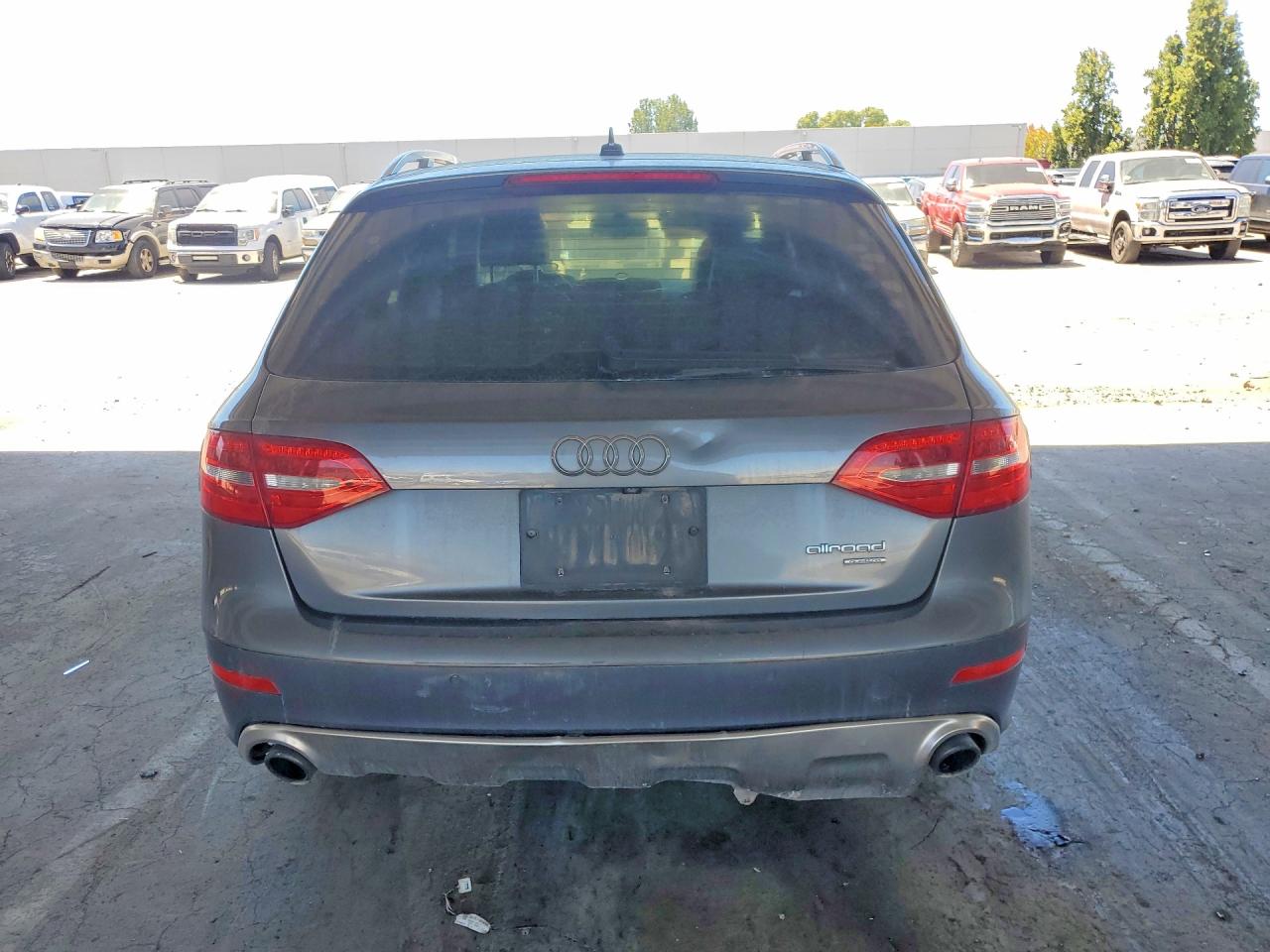2013 Audi A4 Allroad Premium Plus Gray vin: WA1UFAFL4DA164305