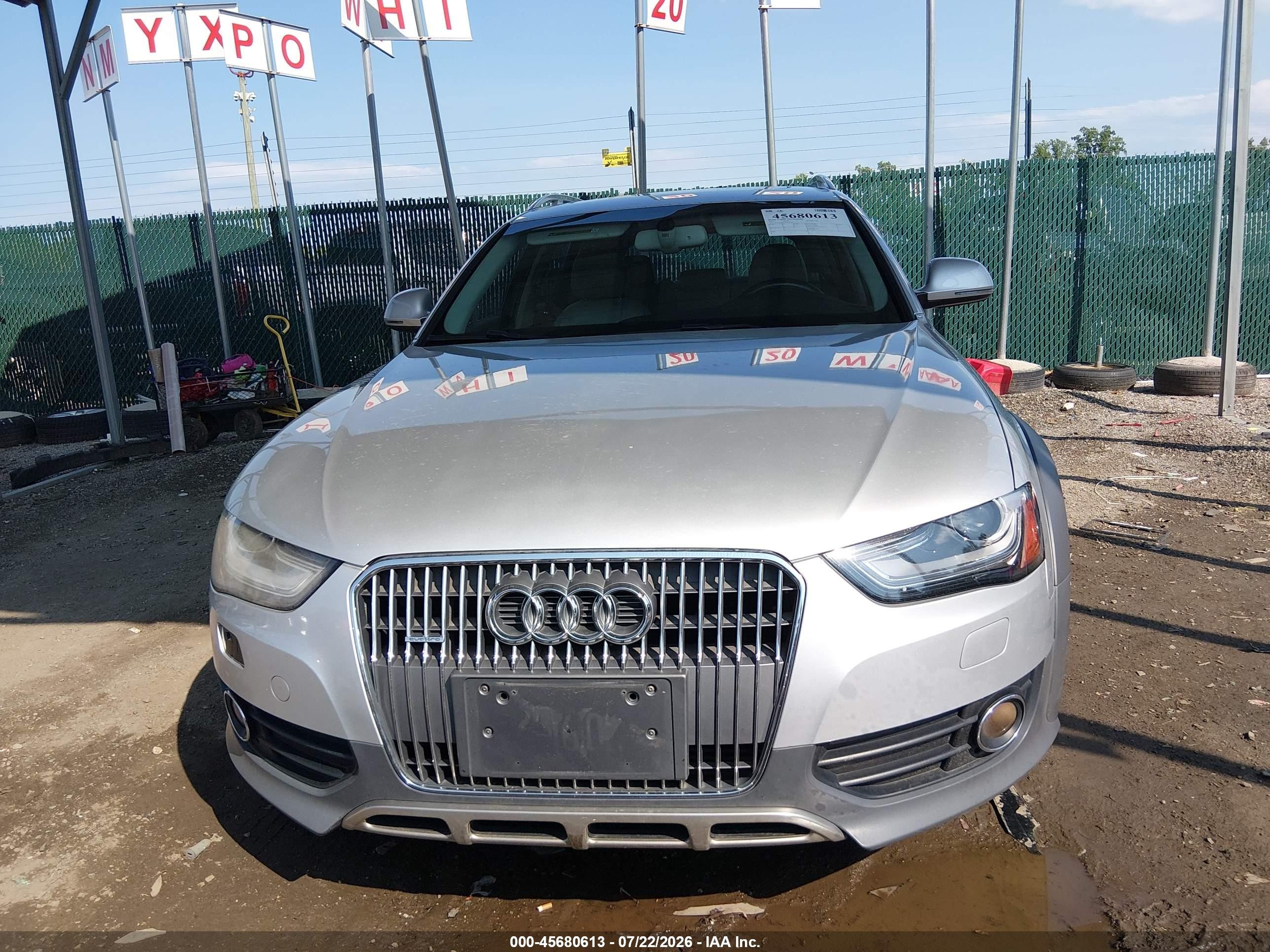 2013 Audi Allroad 2.0t Premium Plus Серебряный vin: WA1UFAFL4DA245451