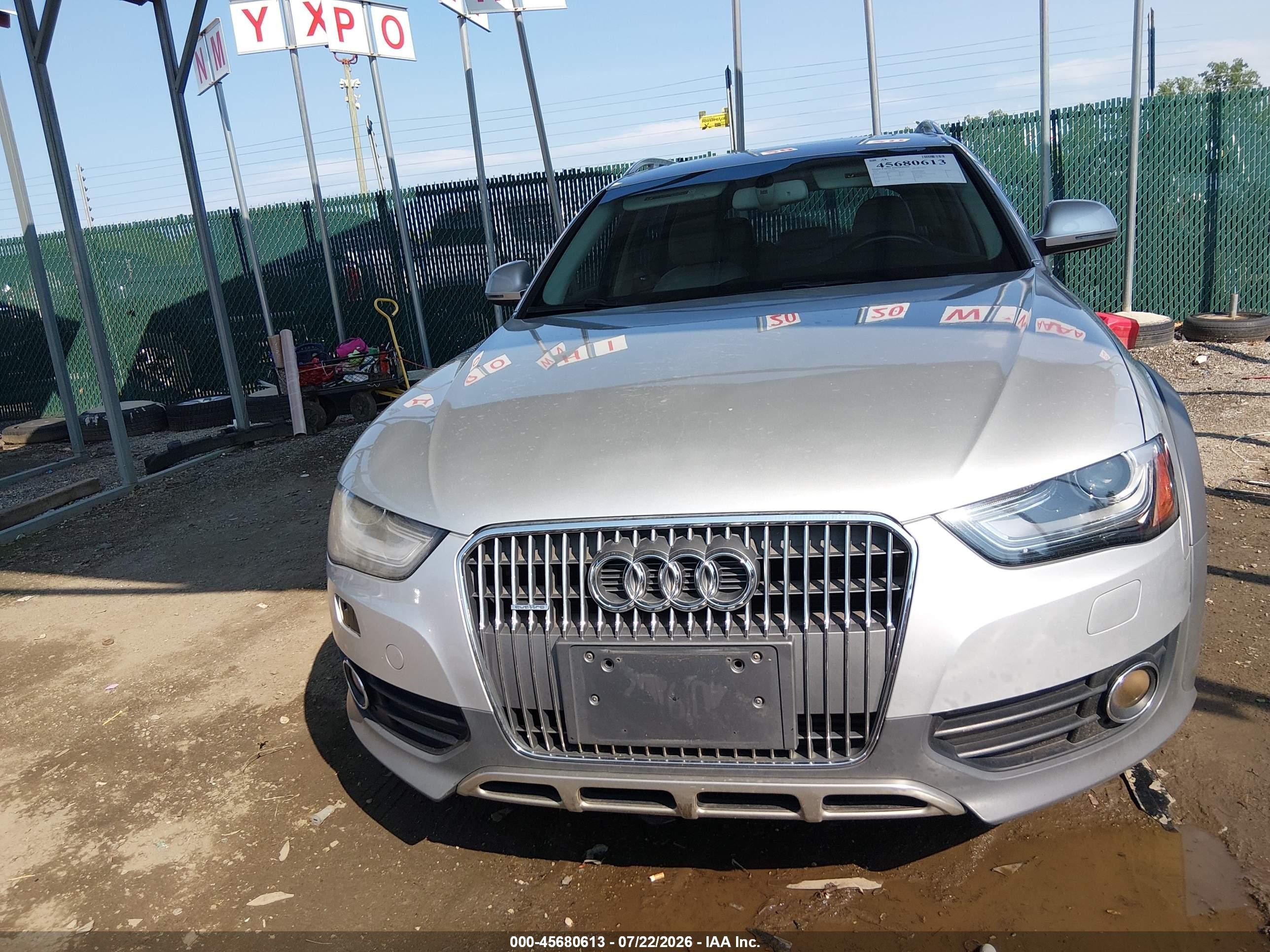 2013 Audi Allroad 2.0t Premium Plus Серебряный vin: WA1UFAFL4DA245451