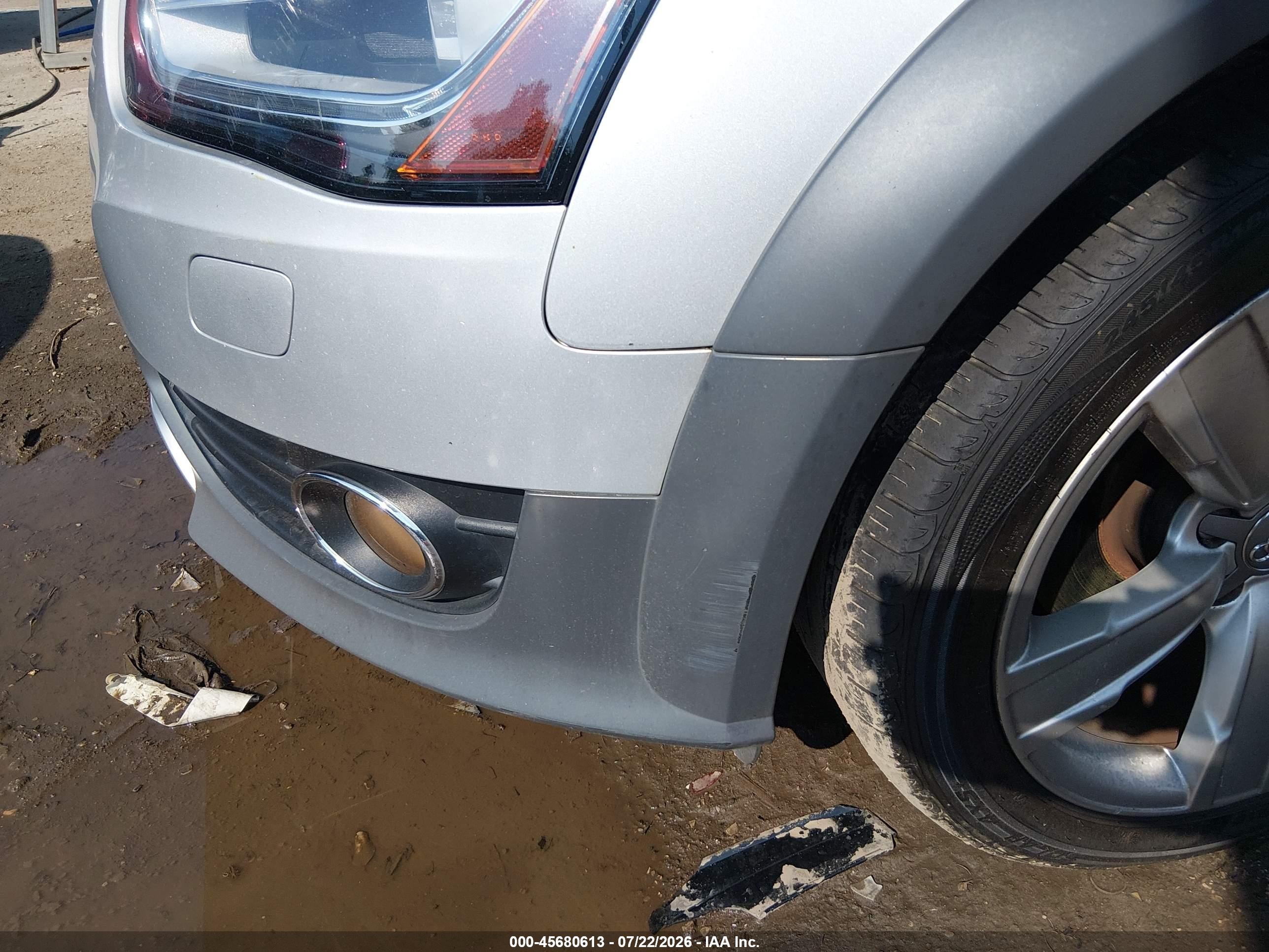 2013 Audi Allroad 2.0t Premium Plus Серебряный vin: WA1UFAFL4DA245451