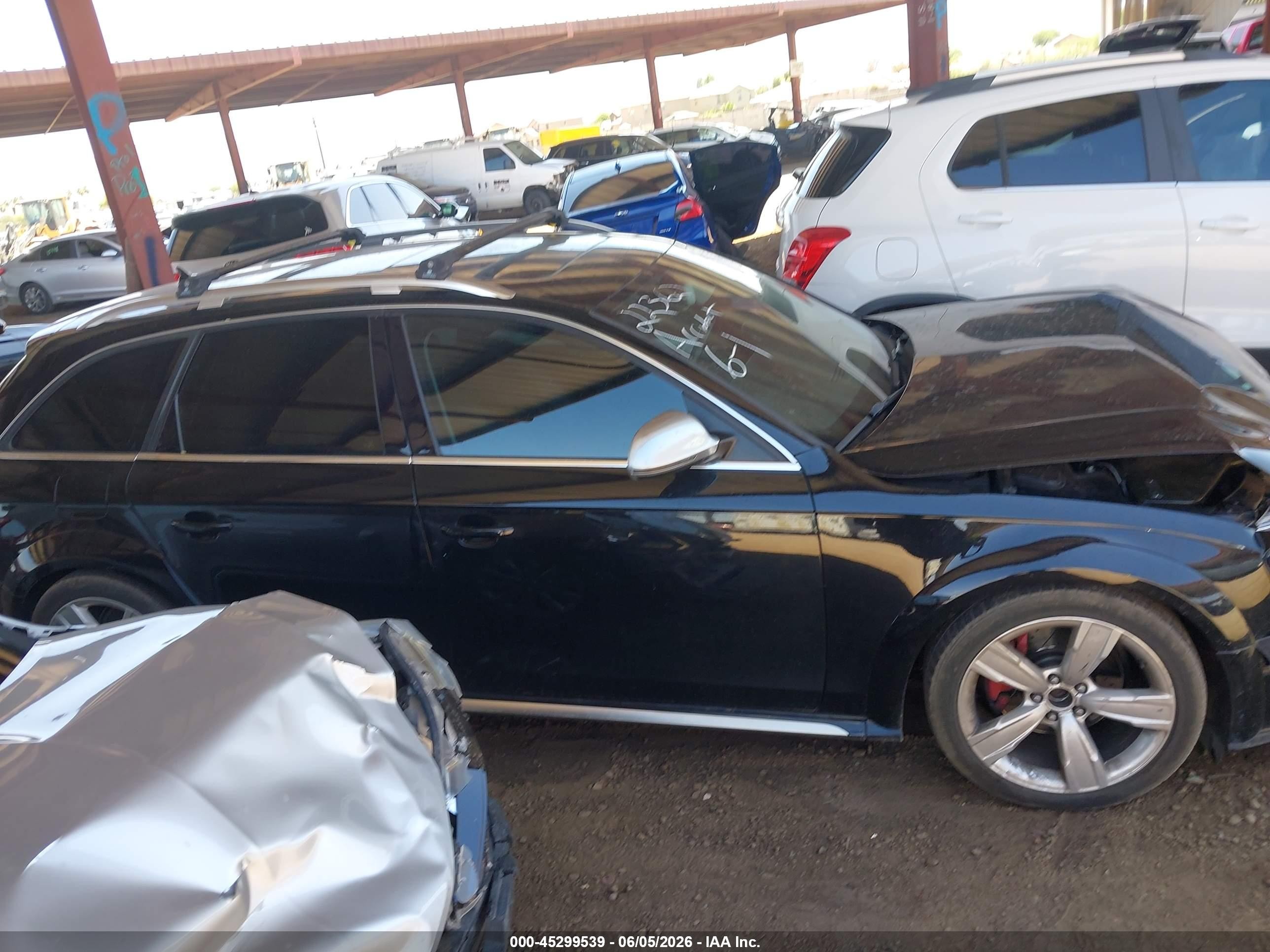 2013 Audi Allroad 2.0t Premium Plus Black vin: WA1UFAFL6DA089896