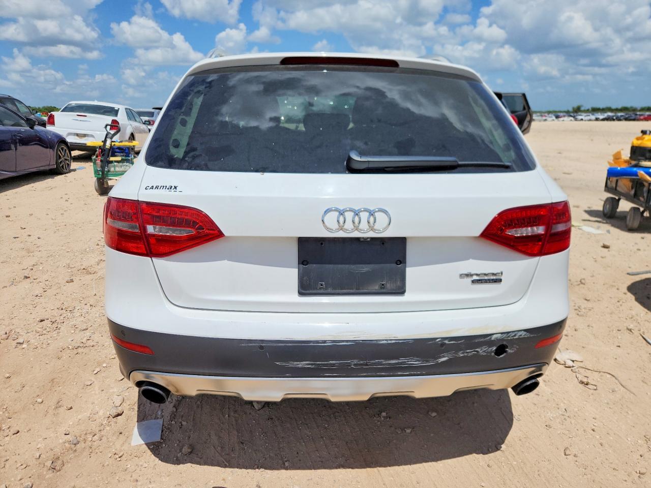 2015 Audi A4 Allroad Premium Plus White vin: WA1UFAFL6FA088010