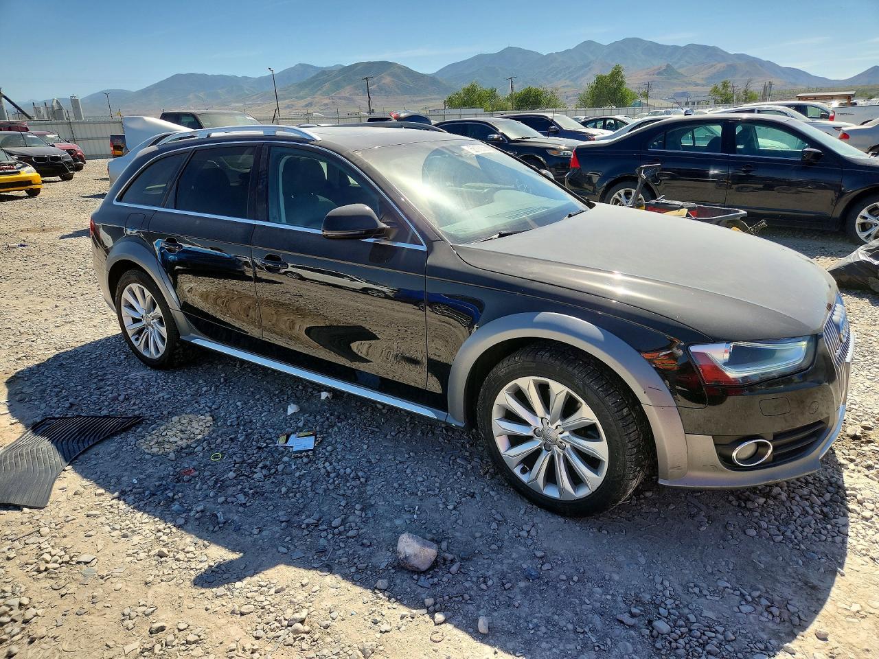 2015 Audi A4 Allroad Premium Plus Black vin: WA1UFAFL6FA099556