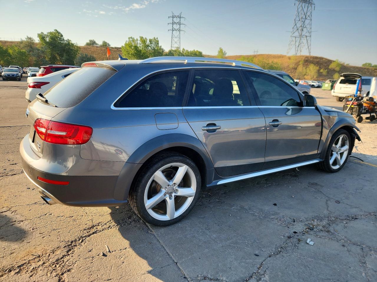2015 Audi A4 Allroad Premium Plus Gray vin: WA1UFAFL6FA111415