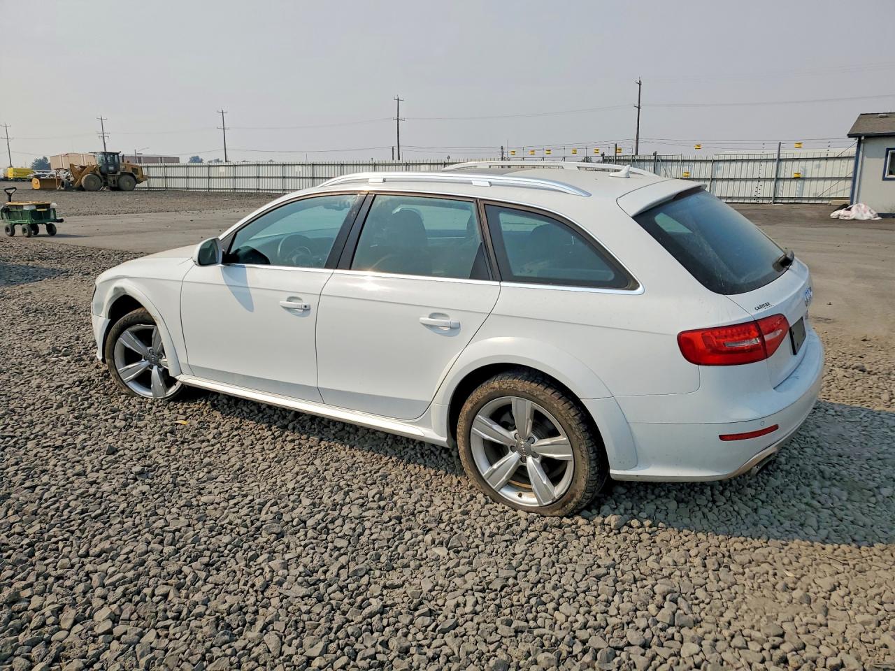 2014 Audi A4 Allroad Premium Plus White vin: WA1UFAFL7EA148164