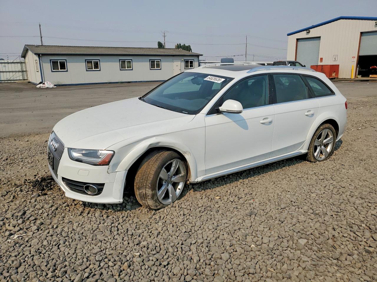 2014 Audi A4 Allroad Premium Plus Белый vin: WA1UFAFL7EA148164