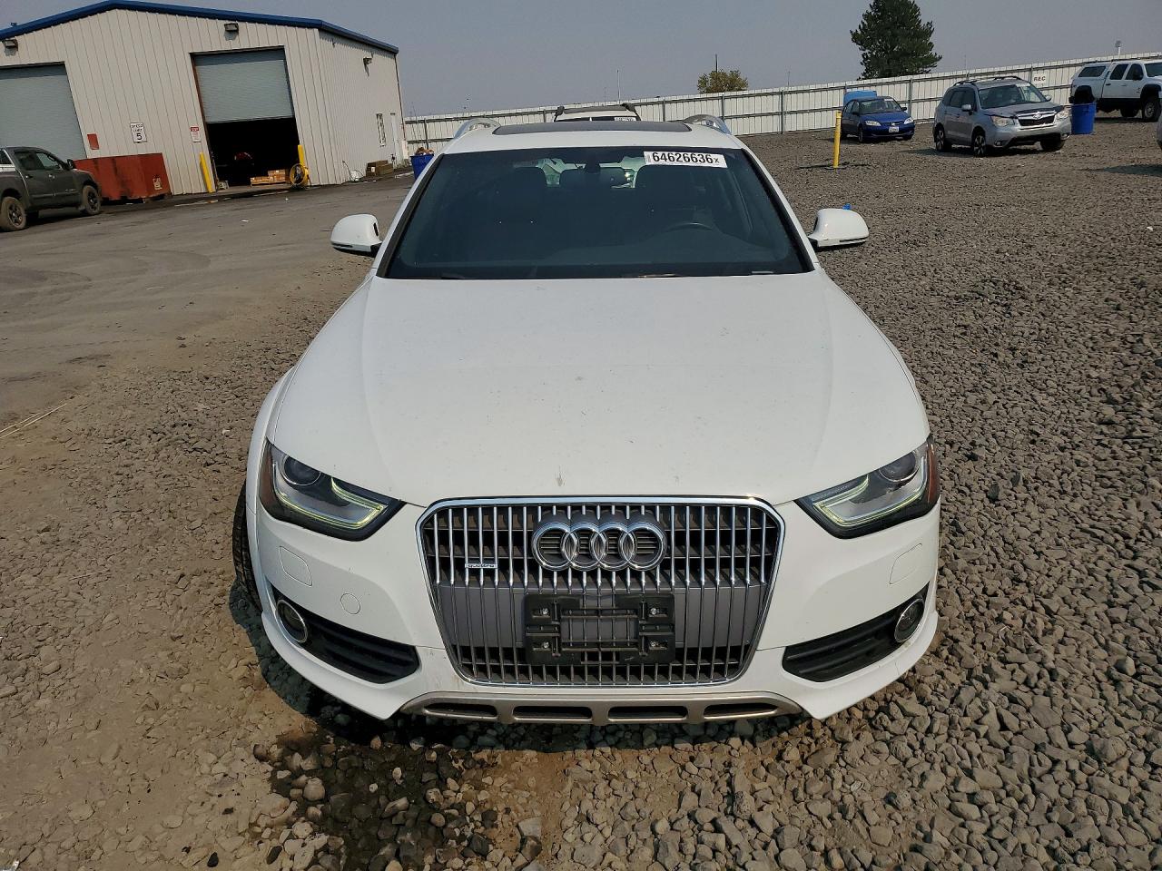 2014 Audi A4 Allroad Premium Plus White vin: WA1UFAFL7EA148164