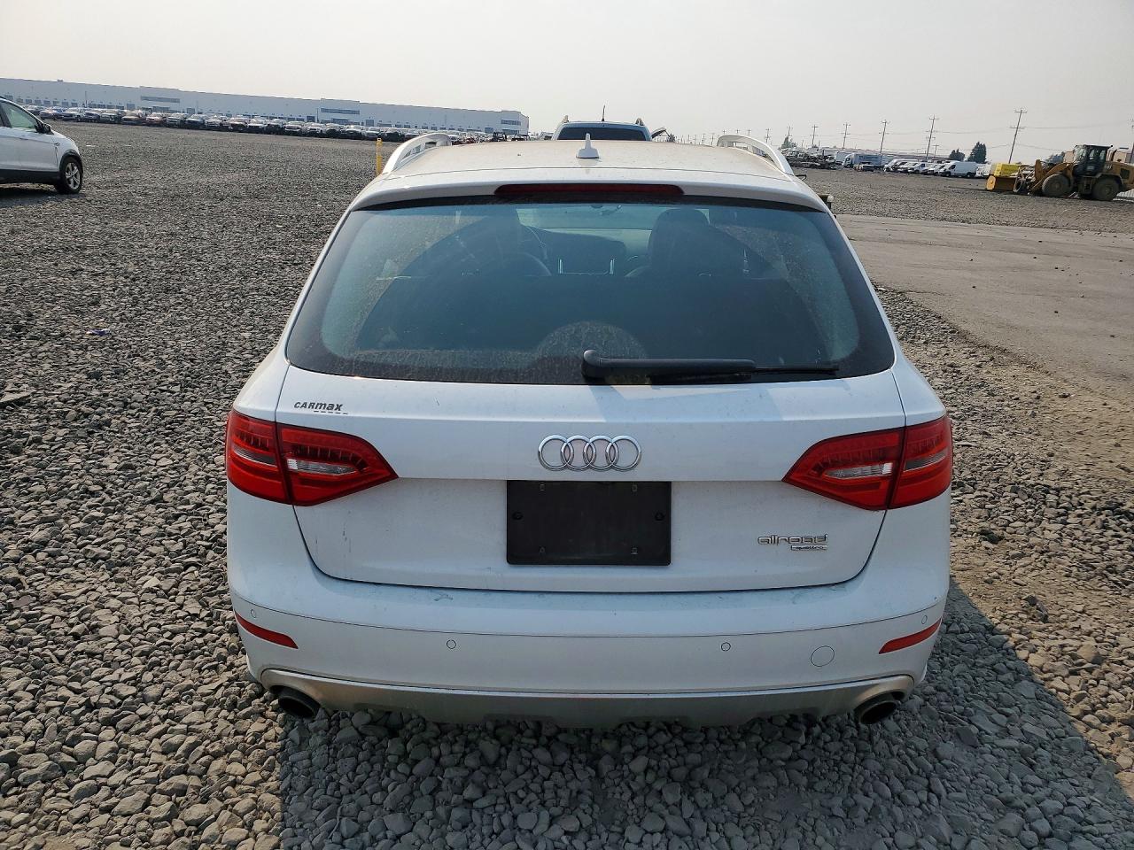 2014 Audi A4 Allroad Premium Plus White vin: WA1UFAFL7EA148164