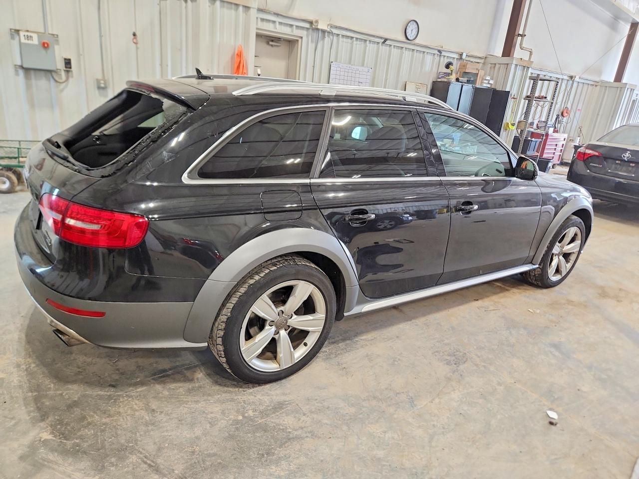 2015 Audi A4 Allroad Premium Plus Black vin: WA1UFAFL7FA034571