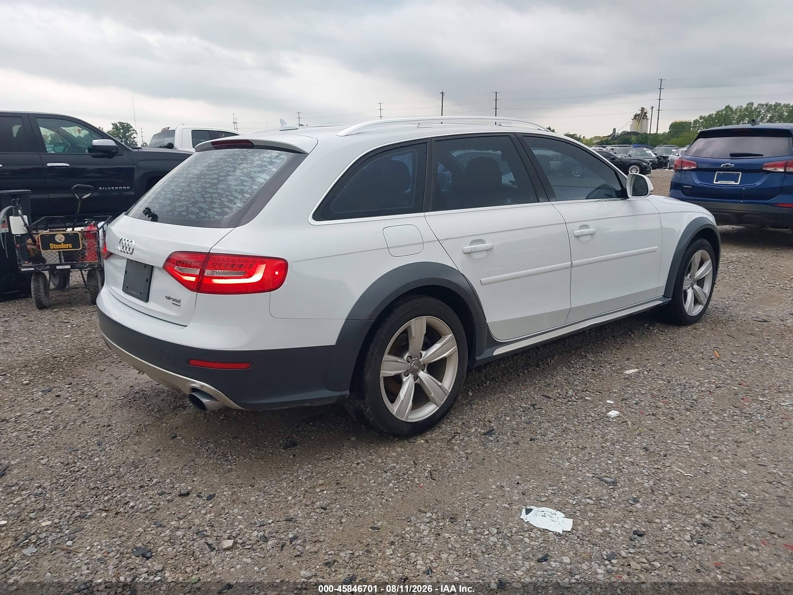 2014 Audi Allroad 2.0t Premium White vin: WA1UFAFL8EA013291