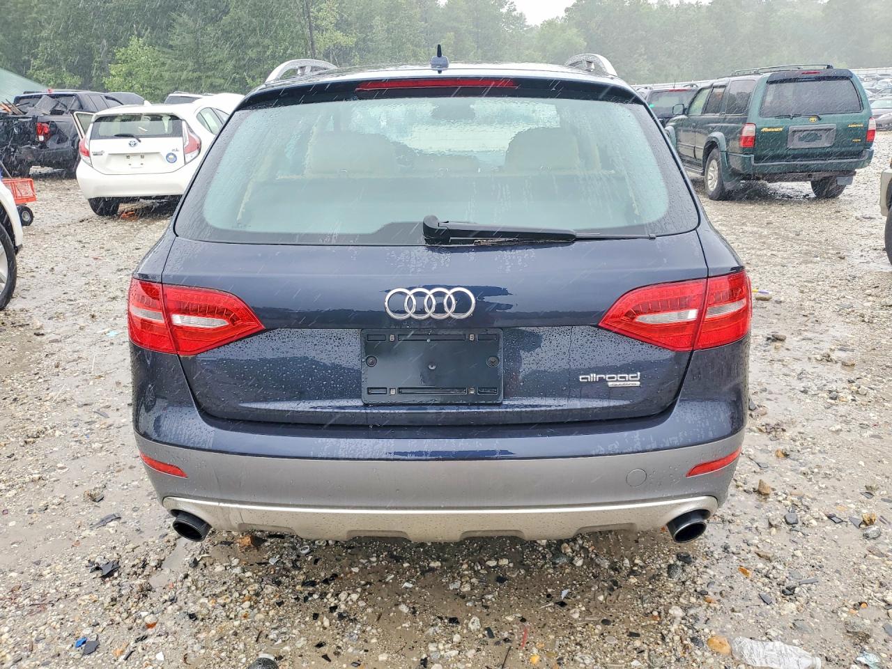 2014 Audi A4 Allroad Premium Plus Синий vin: WA1UFAFL9EA091868