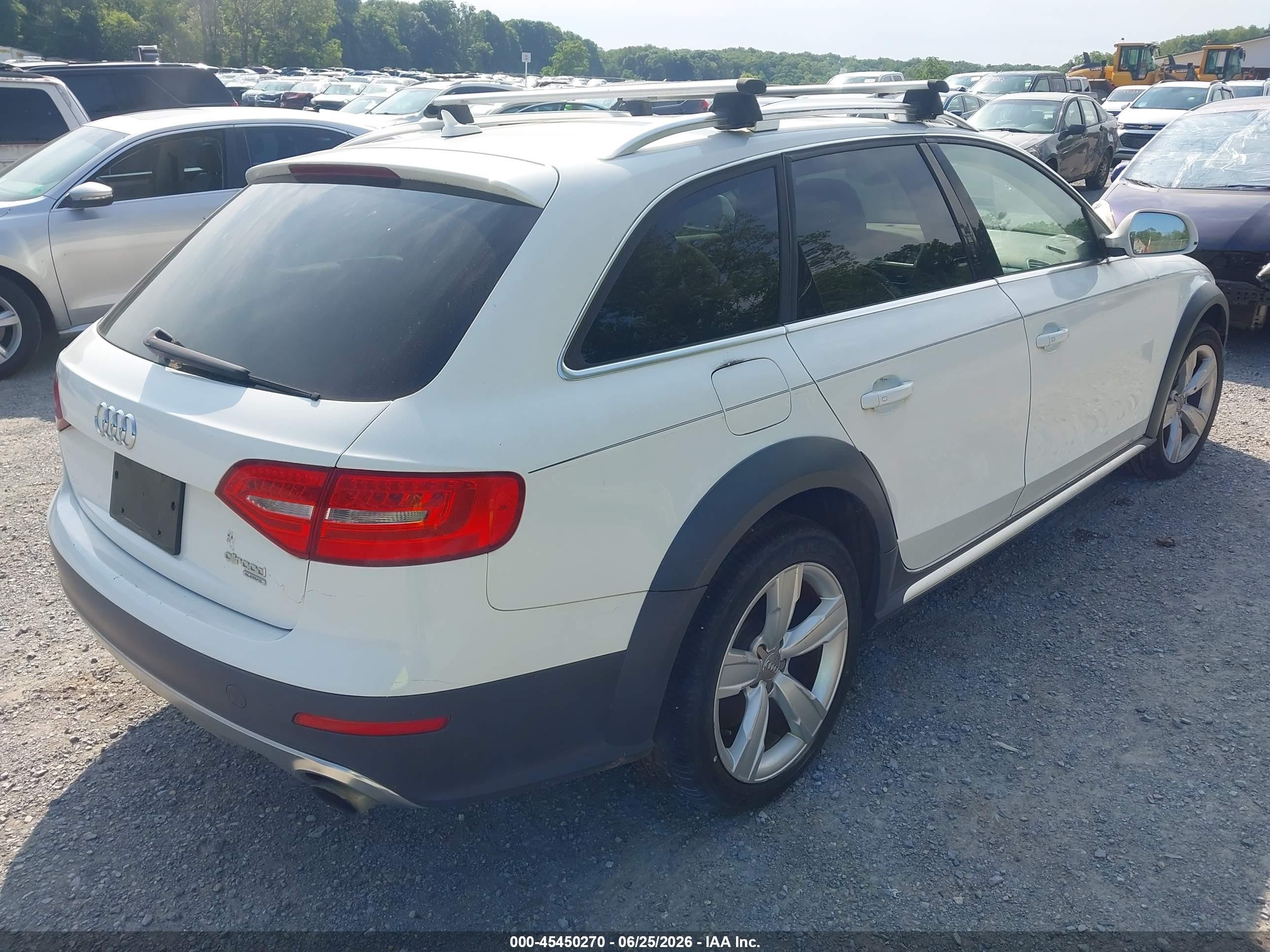 2015 Audi Allroad 2.0t Premium White vin: WA1UFAFL9FA007503