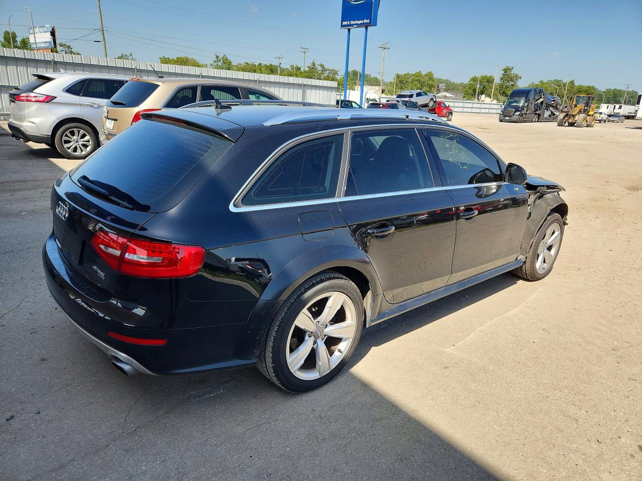 2013 Audi A4 Allroad Premium Plus Black vin: WA1UFAFLXDA204709